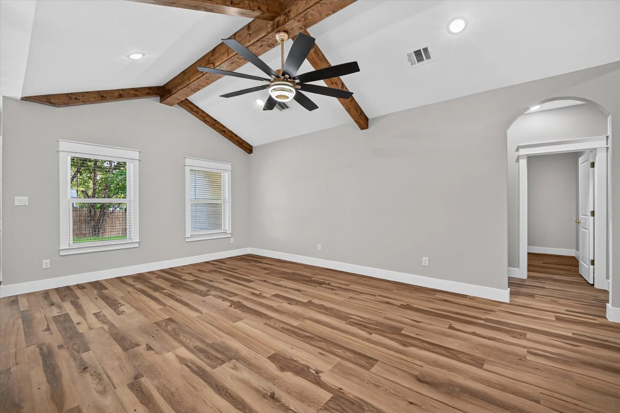 Single Family Residence For Sale in Tarrant County , 5005 Shackleford Street, Fort Worth, Texas 76119, 3 Bedroom, 2 Bathroom, 2 Garage spaces, 1,620 Sqft, built in 2026, mls#21334803, Real Estate Agent in Fort Worth, Homes For Sale in Tarrant county, Homes For Sale in Fort Worth, Realtor in Fort Worth Texas, Real Estate Brokerage Independent Realty Texas, Luminita Cordes Realtor