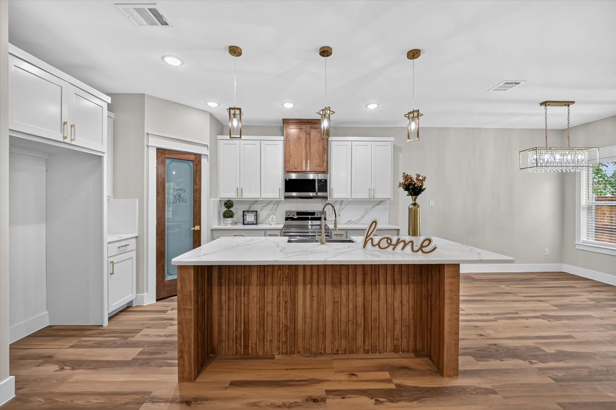 Single Family Residence For Sale in Tarrant County , 5005 Shackleford Street, Fort Worth, Texas 76119, 3 Bedroom, 2 Bathroom, 2 Garage spaces, 1,620 Sqft, built in 2026, mls#21334803, Real Estate Agent in Fort Worth, Homes For Sale in Tarrant county, Homes For Sale in Fort Worth, Realtor in Fort Worth Texas, Real Estate Brokerage Independent Realty Texas, Luminita Cordes Realtor