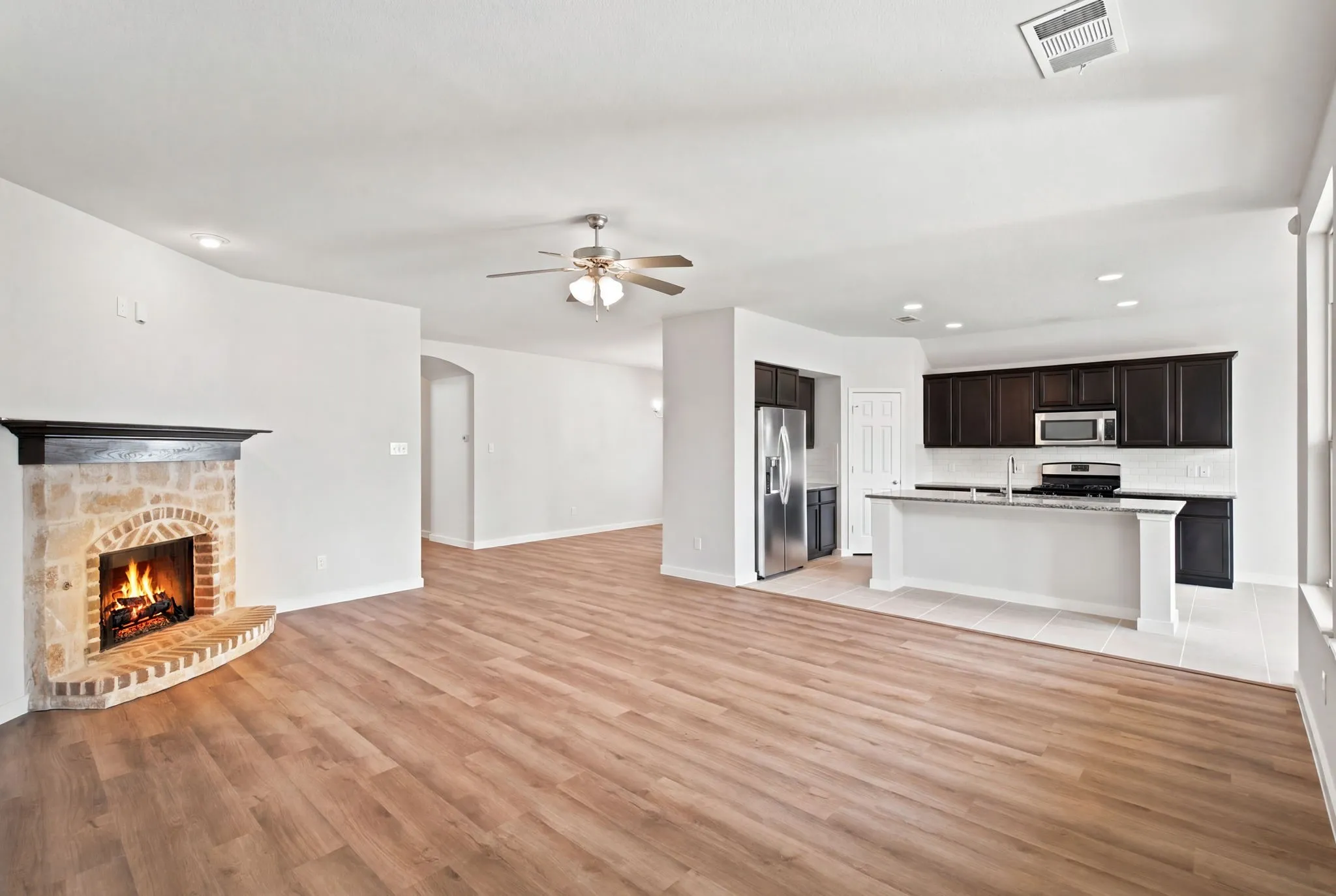 Single Family Residence For Sale in Denton County , 1705 Zebra Finch Drive, Little Elm, Texas 75068, 4 Bedroom, 3 Bathroom, 2 Garage spaces, 2,105 Sqft, built in 2014, mls#21334327, Real Estate Agent in Little Elm, Homes For Sale in Denton county, Homes For Sale in Little Elm, Realtor in Little Elm Texas, Real Estate Brokerage Independent Realty Texas, Luminita Cordes Realtor