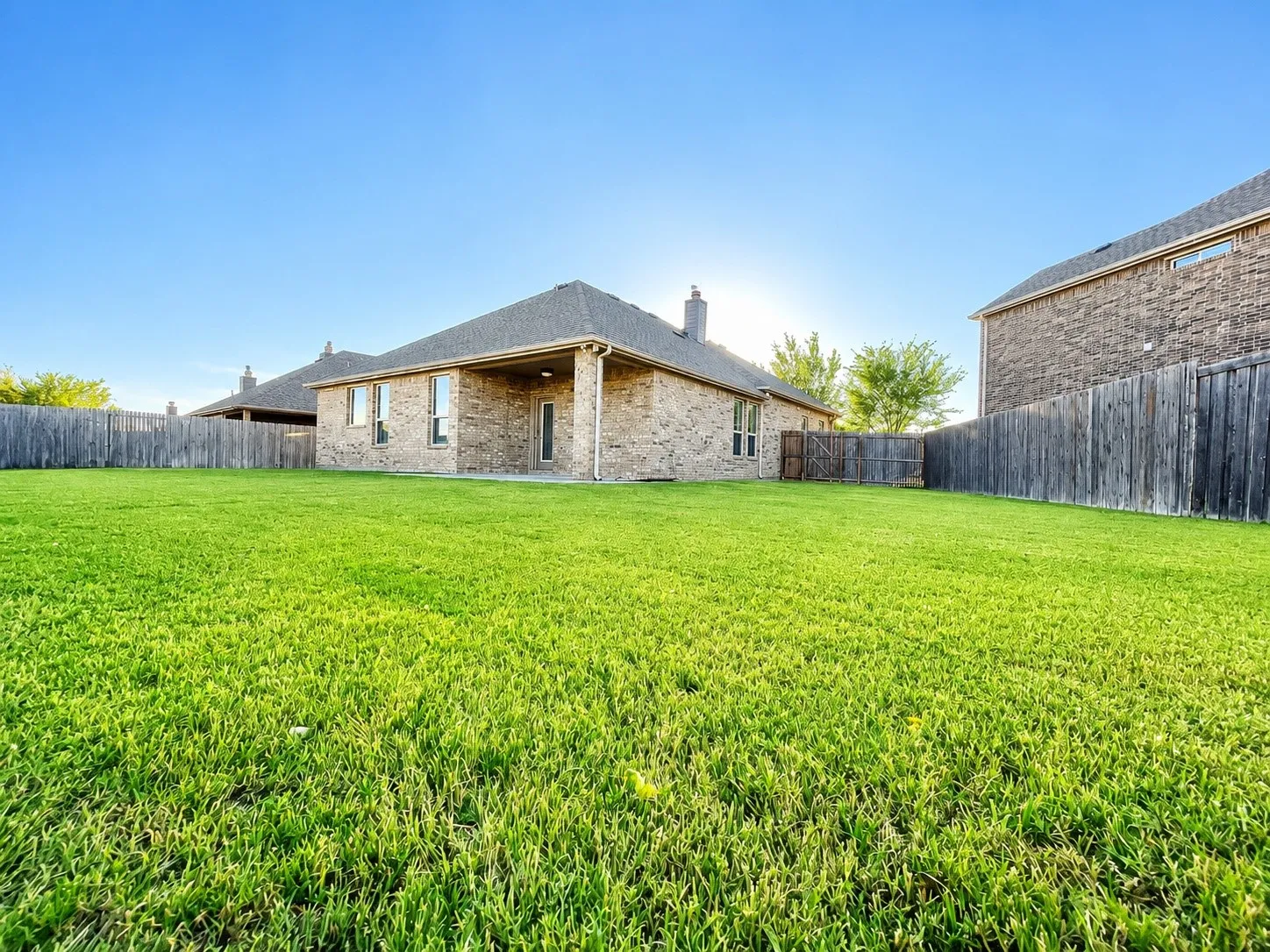 Single Family Residence For Rent in Collin County , 301 Hideaway Road, Mc Kinney, Texas 75072, 4 Bedroom, 2 Bathroom, 2 Garage spaces, 1,775 Sqft, built in 2014, mls#21335510, Real Estate Agent in Mc Kinney, Homes For Rent in Collin county, Homes For Rent in Mc Kinney, Realtor in Mc Kinney Texas, Real Estate Brokerage Independent Realty Texas, Luminita Cordes Realtor