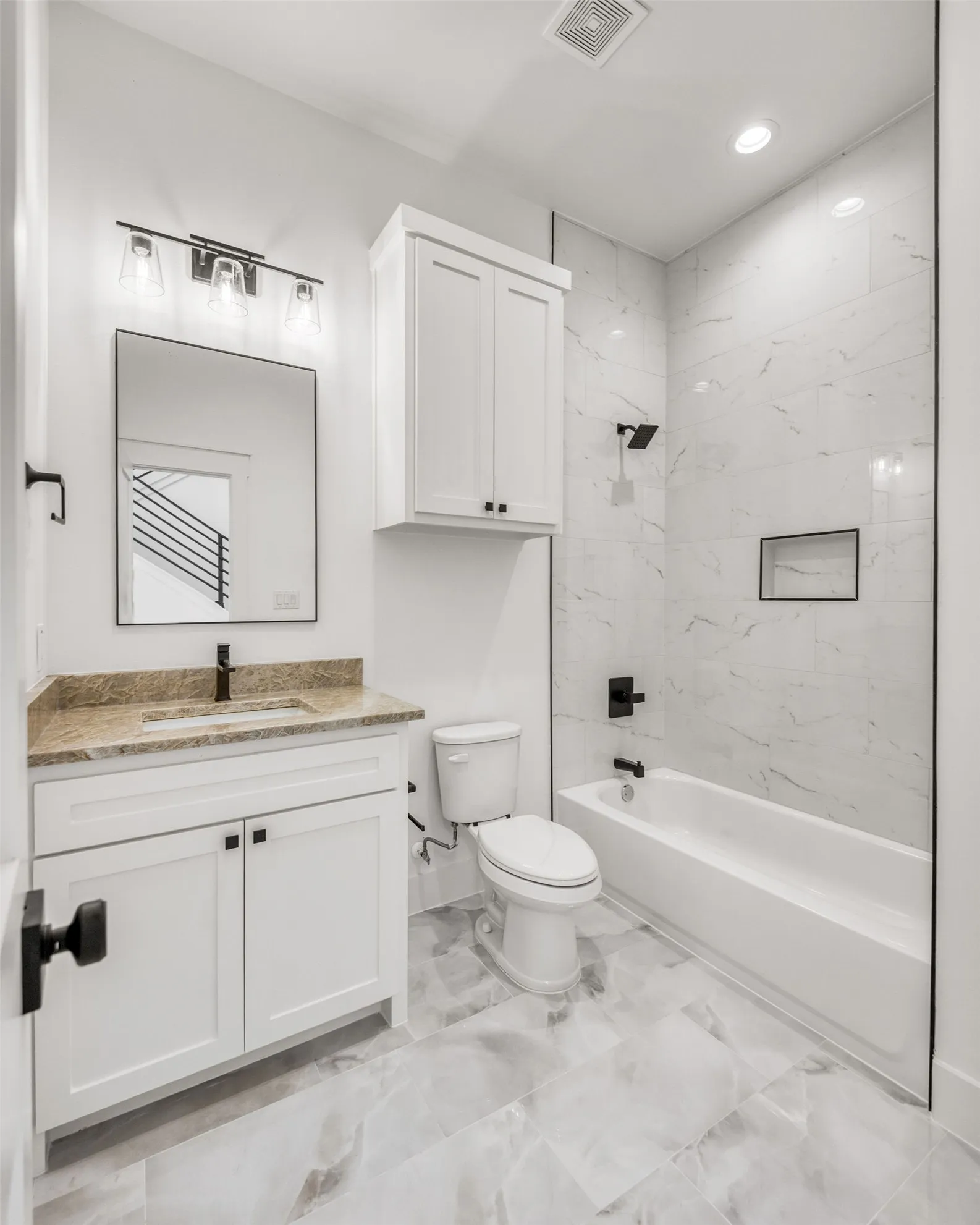 Single Family Residence For Sale in Ellis County , 105 Forest Brook Street, Oak Leaf, Texas 75154, 4 Bedroom, 3 Bathroom, 2 Garage spaces, 3,374 Sqft, built in 2026, mls#21335511, Real Estate Agent in Oak Leaf, Homes For Sale in Ellis county, Homes For Sale in Oak Leaf, Realtor in Oak Leaf Texas, Real Estate Brokerage Independent Realty Texas, Luminita Cordes Realtor
