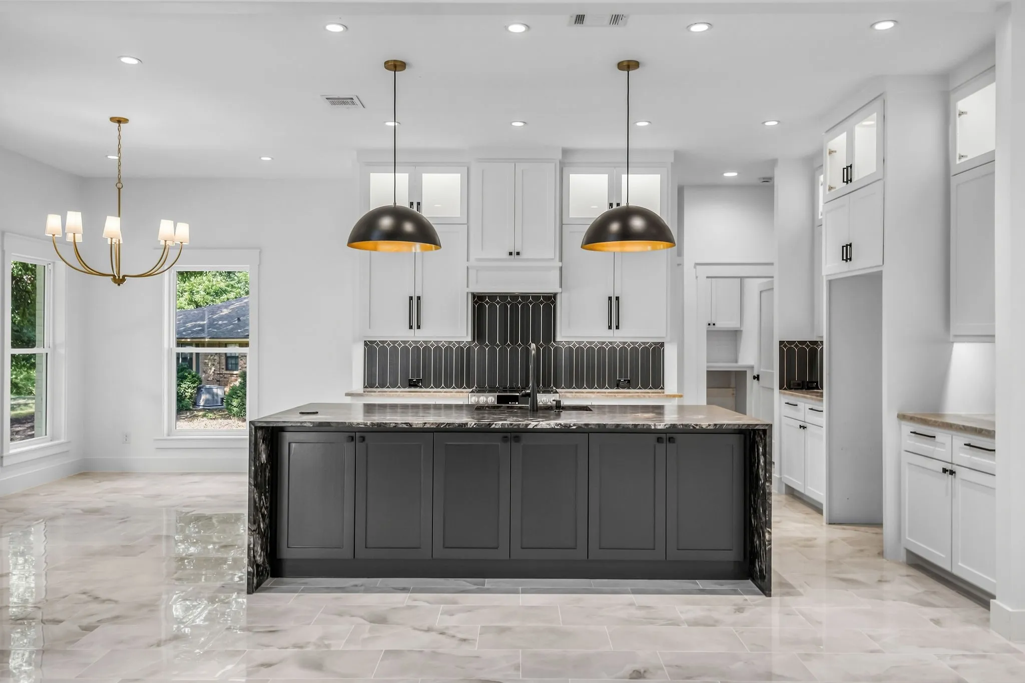 Single Family Residence For Sale in Ellis County , 105 Forest Brook Street, Oak Leaf, Texas 75154, 4 Bedroom, 3 Bathroom, 2 Garage spaces, 3,374 Sqft, built in 2026, mls#21335511, Real Estate Agent in Oak Leaf, Homes For Sale in Ellis county, Homes For Sale in Oak Leaf, Realtor in Oak Leaf Texas, Real Estate Brokerage Independent Realty Texas, Luminita Cordes Realtor