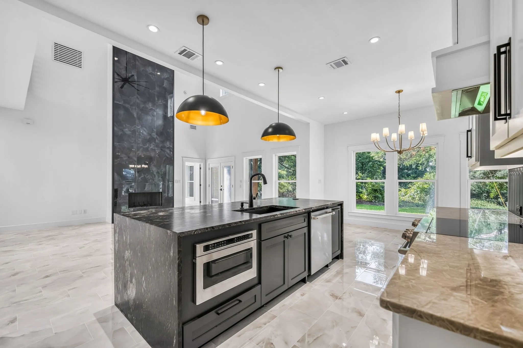 Single Family Residence For Sale in Ellis County , 105 Forest Brook Street, Oak Leaf, Texas 75154, 4 Bedroom, 3 Bathroom, 2 Garage spaces, 3,374 Sqft, built in 2026, mls#21335511, Real Estate Agent in Oak Leaf, Homes For Sale in Ellis county, Homes For Sale in Oak Leaf, Realtor in Oak Leaf Texas, Real Estate Brokerage Independent Realty Texas, Luminita Cordes Realtor
