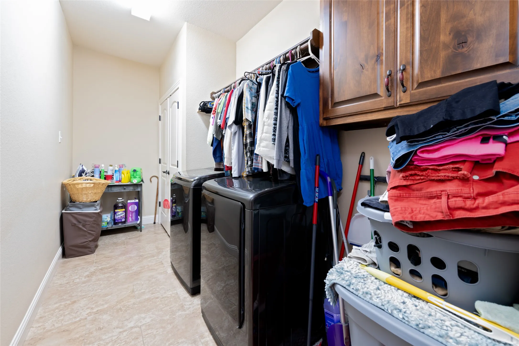 Single Family Residence For Sale in Taylor County , 6418 Milestone Drive, Abilene, Texas 79606, 4 Bedroom, 3 Bathroom, 2 Garage spaces, 2,218 Sqft, built in 2015, mls#21335514, Real Estate Agent in Abilene, Homes For Sale in Taylor county, Homes For Sale in Abilene, Realtor in Abilene Texas, Real Estate Brokerage Independent Realty Texas, Luminita Cordes Realtor