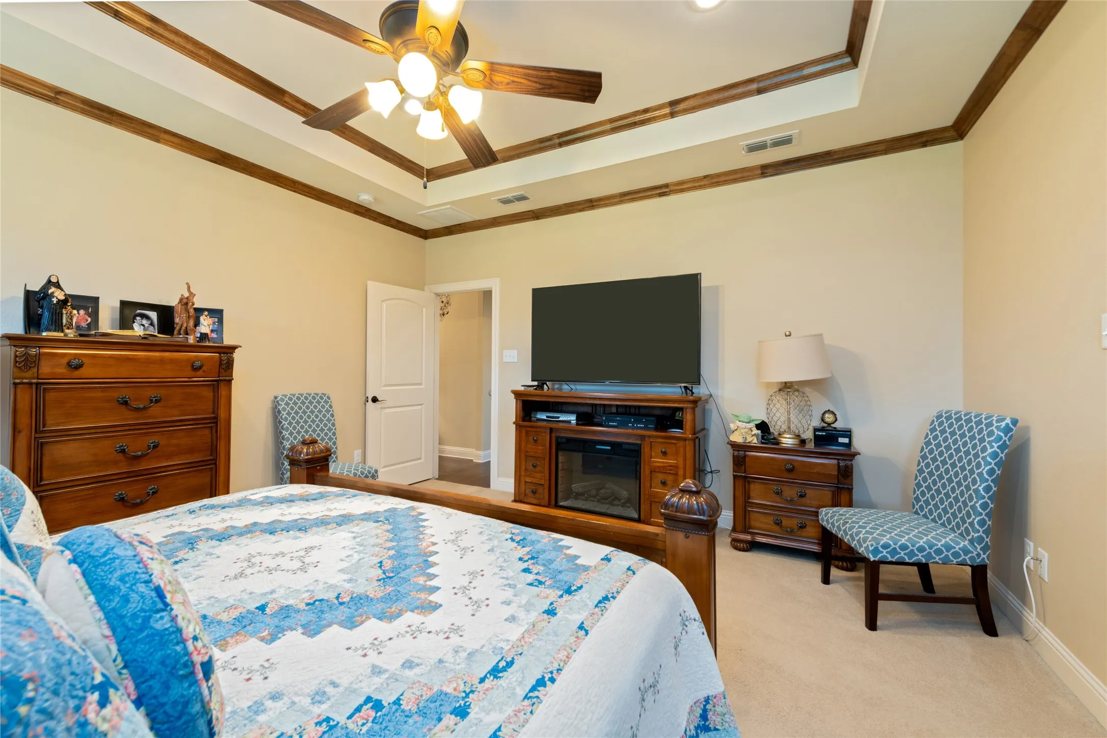 Single Family Residence For Sale in Taylor County , 6418 Milestone Drive, Abilene, Texas 79606, 4 Bedroom, 3 Bathroom, 2 Garage spaces, 2,218 Sqft, built in 2015, mls#21335514, Real Estate Agent in Abilene, Homes For Sale in Taylor county, Homes For Sale in Abilene, Realtor in Abilene Texas, Real Estate Brokerage Independent Realty Texas, Luminita Cordes Realtor