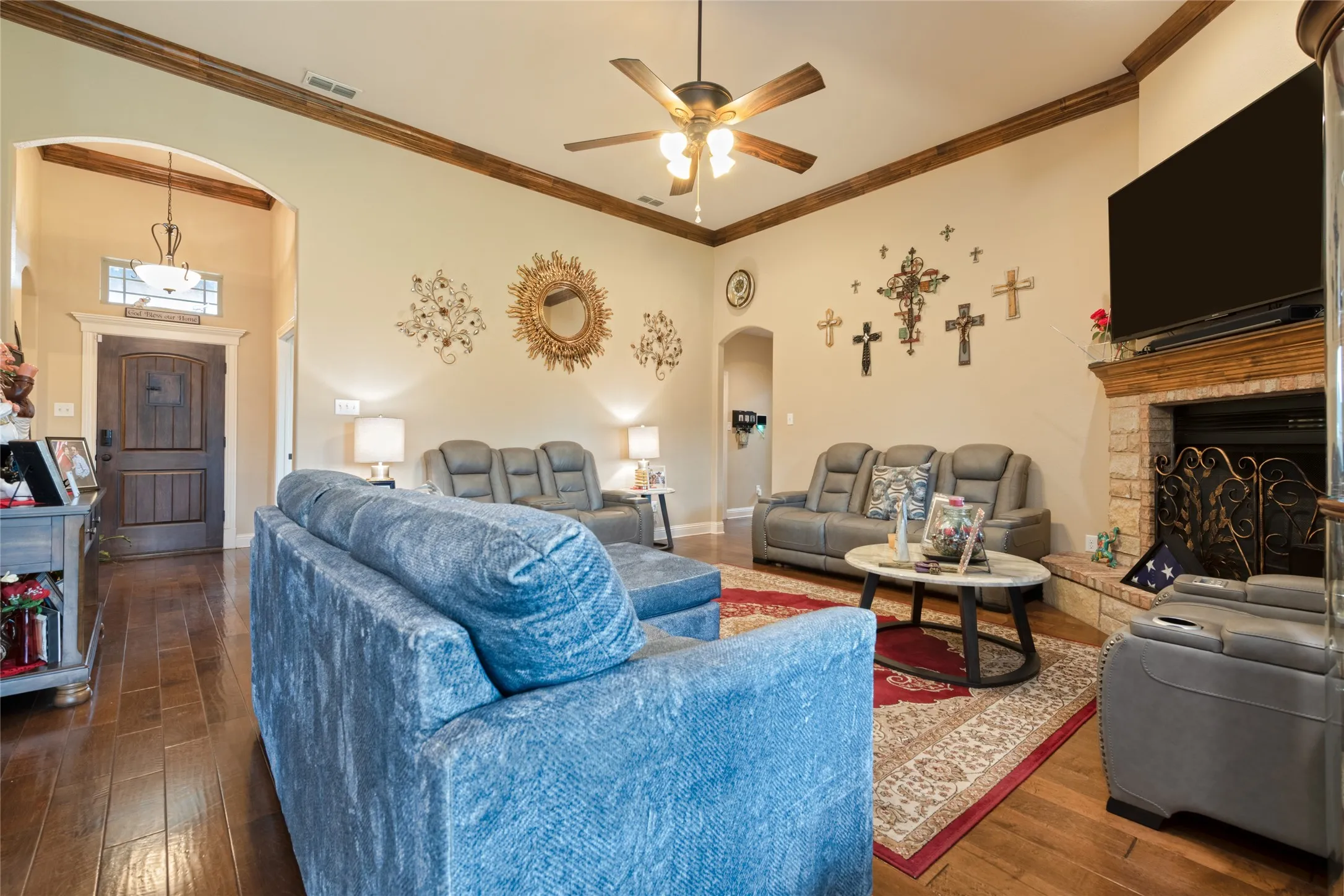 Single Family Residence For Sale in Taylor County , 6418 Milestone Drive, Abilene, Texas 79606, 4 Bedroom, 3 Bathroom, 2 Garage spaces, 2,218 Sqft, built in 2015, mls#21335514, Real Estate Agent in Abilene, Homes For Sale in Taylor county, Homes For Sale in Abilene, Realtor in Abilene Texas, Real Estate Brokerage Independent Realty Texas, Luminita Cordes Realtor