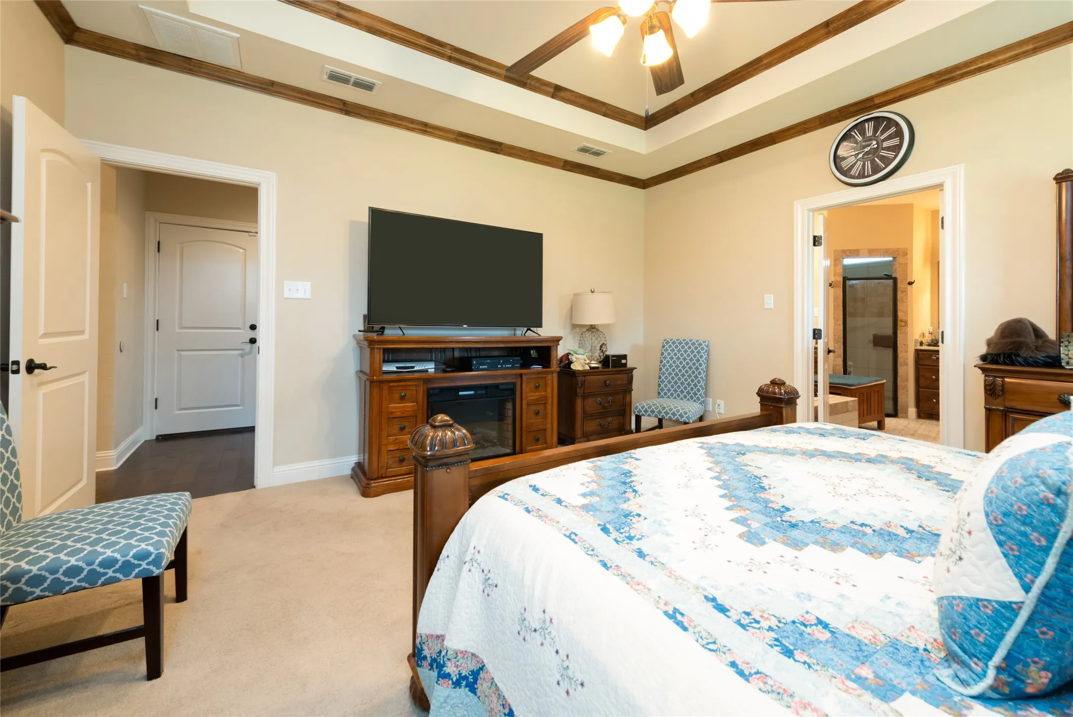 Single Family Residence For Sale in Taylor County , 6418 Milestone Drive, Abilene, Texas 79606, 4 Bedroom, 3 Bathroom, 2 Garage spaces, 2,218 Sqft, built in 2015, mls#21335514, Real Estate Agent in Abilene, Homes For Sale in Taylor county, Homes For Sale in Abilene, Realtor in Abilene Texas, Real Estate Brokerage Independent Realty Texas, Luminita Cordes Realtor
