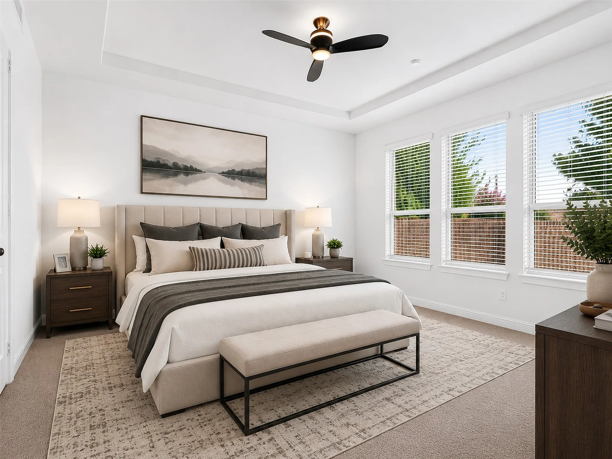 Recessed ceiling with an integrated ceiling fan