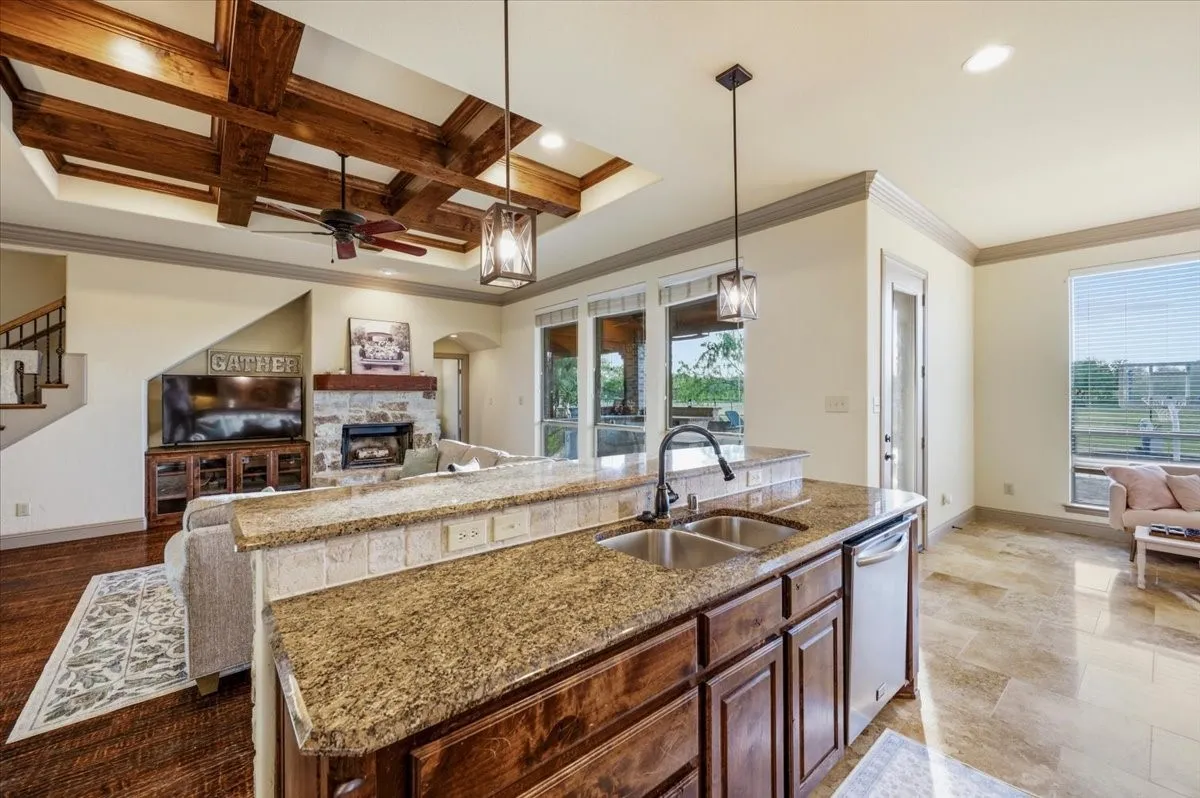Single Family Residence For Sale in Rockwall County , 5062 White Pine Drive, Royse City, Texas 75189, 4 Bedroom, 3 Bathroom, 3 Garage spaces, 2,876 Sqft, built in 2011, mls#21335377, Real Estate Agent in Royse City, Homes For Sale in Rockwall county, Homes For Sale in Royse City, Realtor in Royse City Texas, Real Estate Brokerage Independent Realty Texas, Luminita Cordes Realtor
