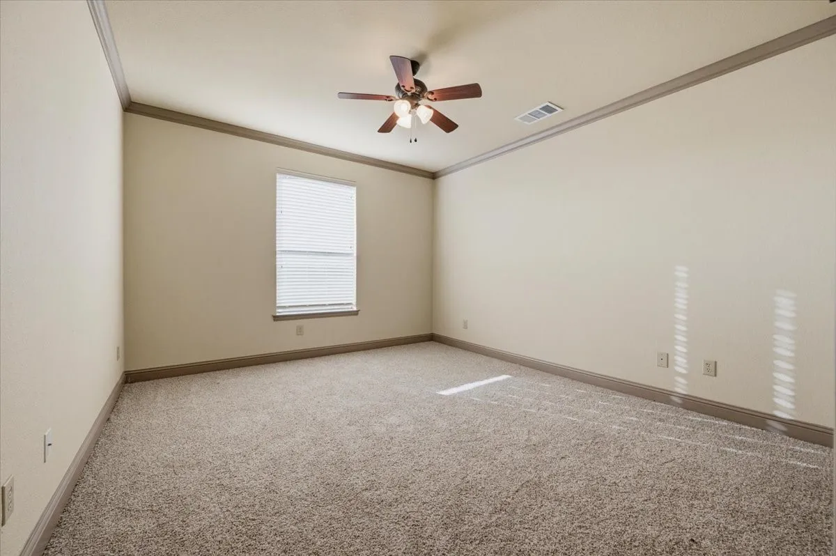 Single Family Residence For Sale in Rockwall County , 5062 White Pine Drive, Royse City, Texas 75189, 4 Bedroom, 3 Bathroom, 3 Garage spaces, 2,876 Sqft, built in 2011, mls#21335377, Real Estate Agent in Royse City, Homes For Sale in Rockwall county, Homes For Sale in Royse City, Realtor in Royse City Texas, Real Estate Brokerage Independent Realty Texas, Luminita Cordes Realtor