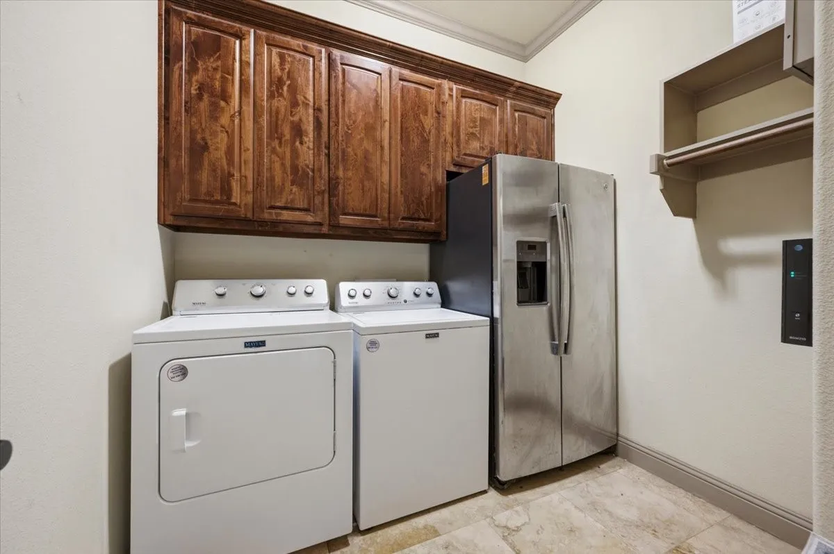 Single Family Residence For Sale in Rockwall County , 5062 White Pine Drive, Royse City, Texas 75189, 4 Bedroom, 3 Bathroom, 3 Garage spaces, 2,876 Sqft, built in 2011, mls#21335377, Real Estate Agent in Royse City, Homes For Sale in Rockwall county, Homes For Sale in Royse City, Realtor in Royse City Texas, Real Estate Brokerage Independent Realty Texas, Luminita Cordes Realtor