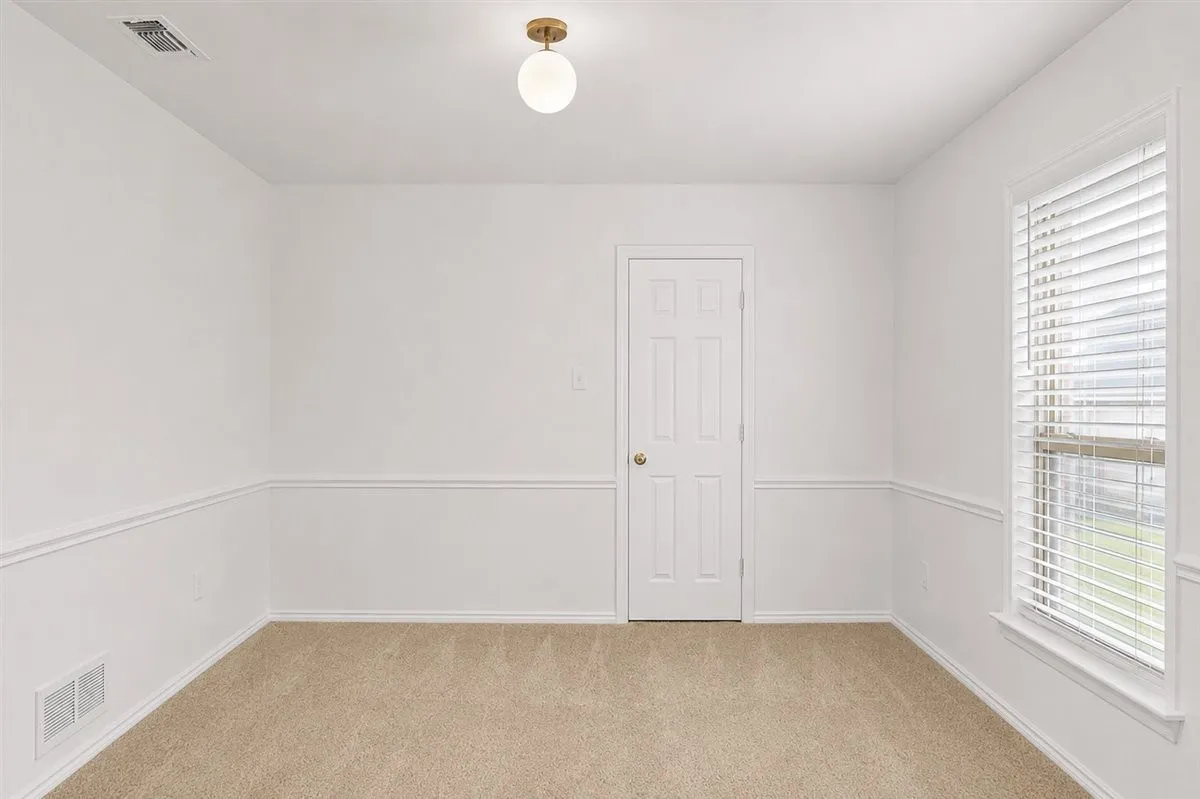 Bedroom 3 - no furniture