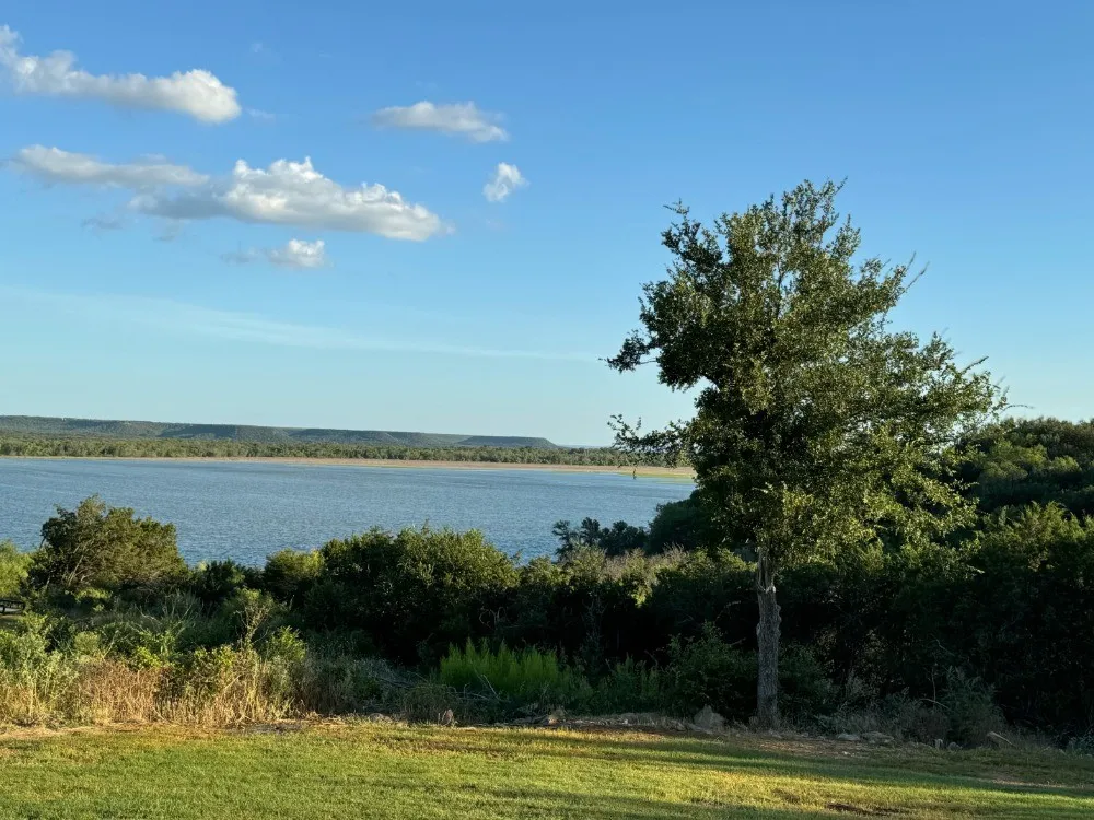 Single Family Residence For Sale in Palo Pinto County , 1154 Dunn Drive, Palo Pinto, Texas 76484, 3 Bedroom, 2 Bathroom, 2 Garage spaces, 2,606 Sqft, built in 2020, mls#21334998, Real Estate Agent in Palo Pinto, Homes For Sale in Palo Pinto county, Homes For Sale in Palo Pinto, Realtor in Palo Pinto Texas, Real Estate Brokerage Independent Realty Texas, Luminita Cordes Realtor