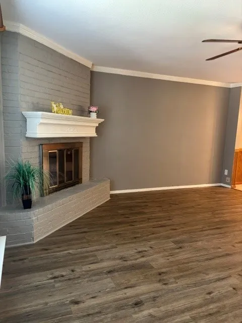 Freshly painted walls, fireplace and mantel