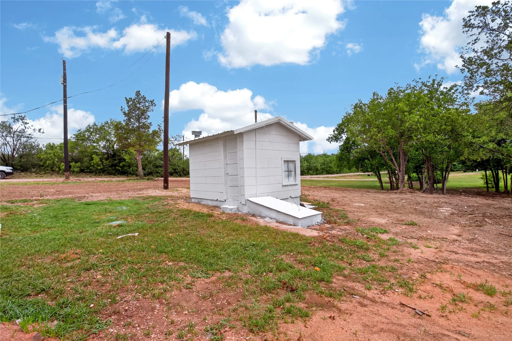 Single Family Residence For Sale in Taylor County , 546 Apache Lane, Abilene, Texas 79601, 3 Bedroom, 2 Bathroom, Garage spaces, 1,336 Sqft, built in 1987, mls#21326532, Real Estate Agent in Abilene, Homes For Sale in Taylor county, Homes For Sale in Abilene, Realtor in Abilene Texas, Real Estate Brokerage Independent Realty Texas, Luminita Cordes Realtor