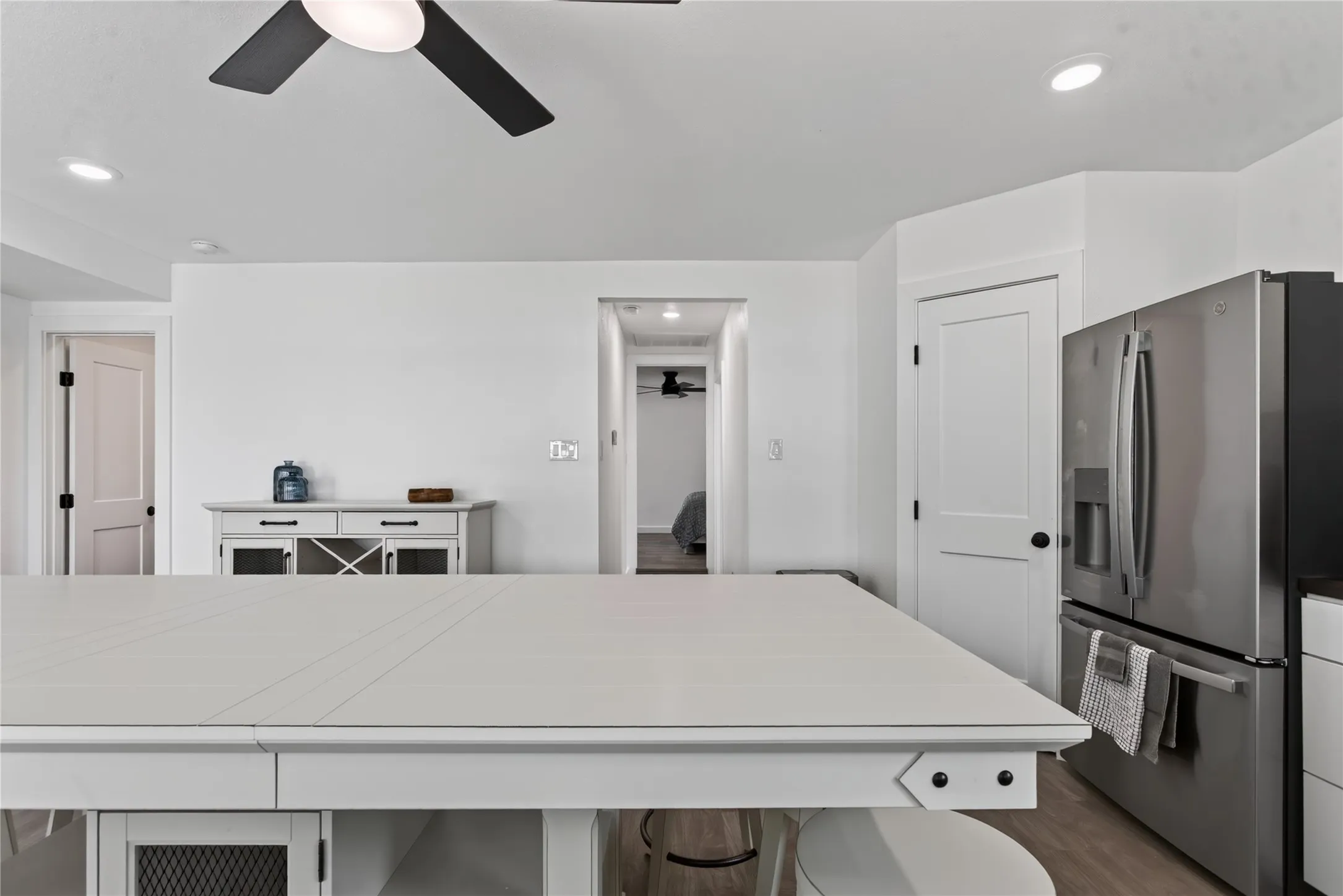 Single Family Residence For Sale in Taylor County , 546 Apache Lane, Abilene, Texas 79601, 3 Bedroom, 2 Bathroom, Garage spaces, 1,336 Sqft, built in 1987, mls#21326532, Real Estate Agent in Abilene, Homes For Sale in Taylor county, Homes For Sale in Abilene, Realtor in Abilene Texas, Real Estate Brokerage Independent Realty Texas, Luminita Cordes Realtor