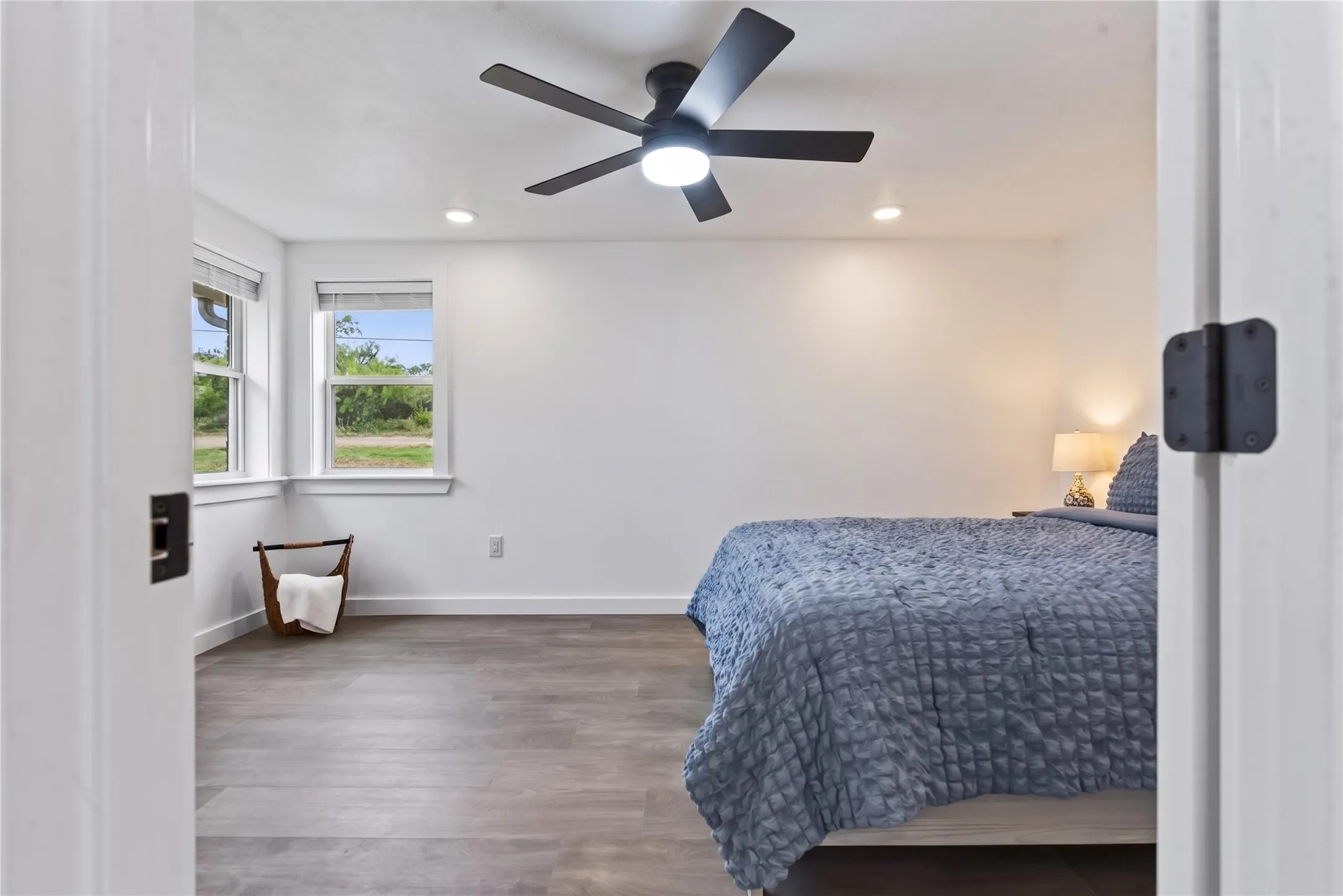 Single Family Residence For Sale in Taylor County , 546 Apache Lane, Abilene, Texas 79601, 3 Bedroom, 2 Bathroom, Garage spaces, 1,336 Sqft, built in 1987, mls#21326532, Real Estate Agent in Abilene, Homes For Sale in Taylor county, Homes For Sale in Abilene, Realtor in Abilene Texas, Real Estate Brokerage Independent Realty Texas, Luminita Cordes Realtor