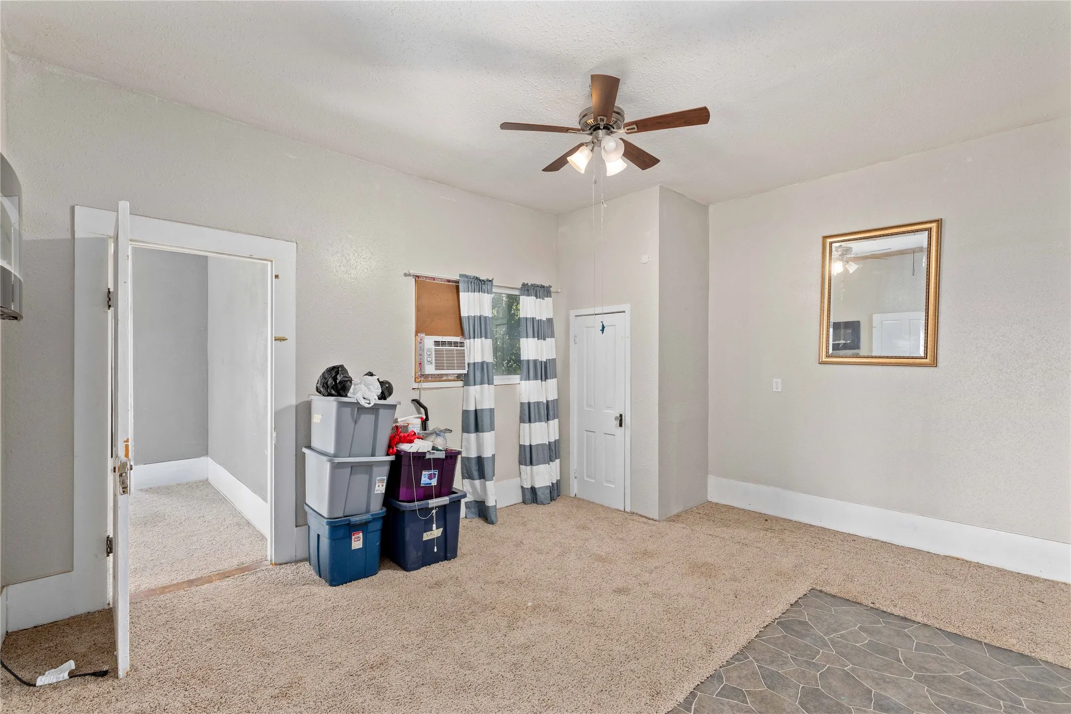 Single Family Residence For Sale in Brown County , 1101 Irma Street, Brownwood, Texas 76801, 4 Bedroom, 2 Bathroom, Garage spaces, 2,594 Sqft, built in 1930, mls#21335543, Real Estate Agent in Brownwood, Homes For Sale in Brown county, Homes For Sale in Brownwood, Realtor in Brownwood Texas, Real Estate Brokerage Independent Realty Texas, Luminita Cordes Realtor