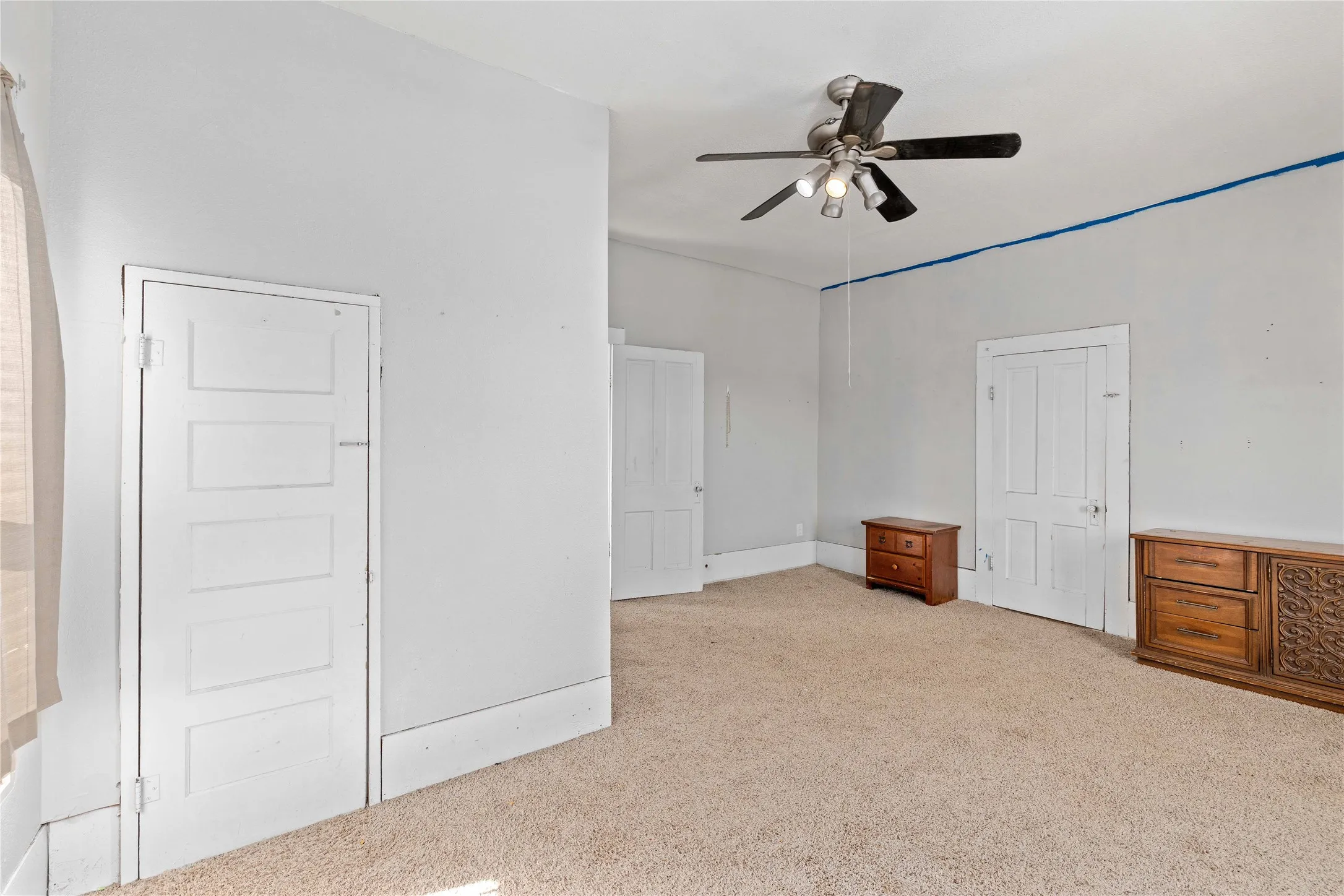 Single Family Residence For Sale in Brown County , 1101 Irma Street, Brownwood, Texas 76801, 4 Bedroom, 2 Bathroom, Garage spaces, 2,594 Sqft, built in 1930, mls#21335543, Real Estate Agent in Brownwood, Homes For Sale in Brown county, Homes For Sale in Brownwood, Realtor in Brownwood Texas, Real Estate Brokerage Independent Realty Texas, Luminita Cordes Realtor