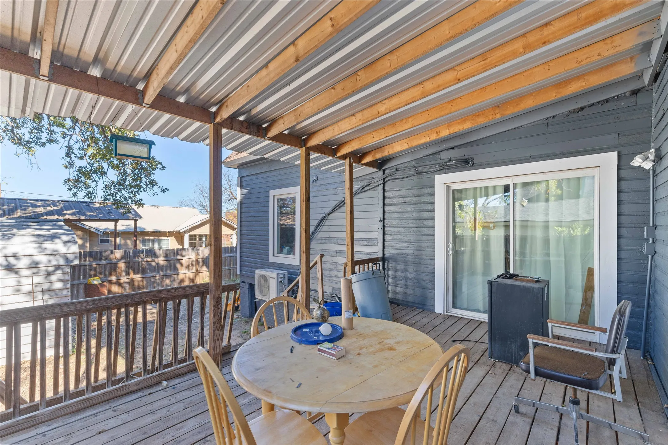Single Family Residence For Sale in Brown County , 1101 Irma Street, Brownwood, Texas 76801, 4 Bedroom, 2 Bathroom, Garage spaces, 2,594 Sqft, built in 1930, mls#21335543, Real Estate Agent in Brownwood, Homes For Sale in Brown county, Homes For Sale in Brownwood, Realtor in Brownwood Texas, Real Estate Brokerage Independent Realty Texas, Luminita Cordes Realtor