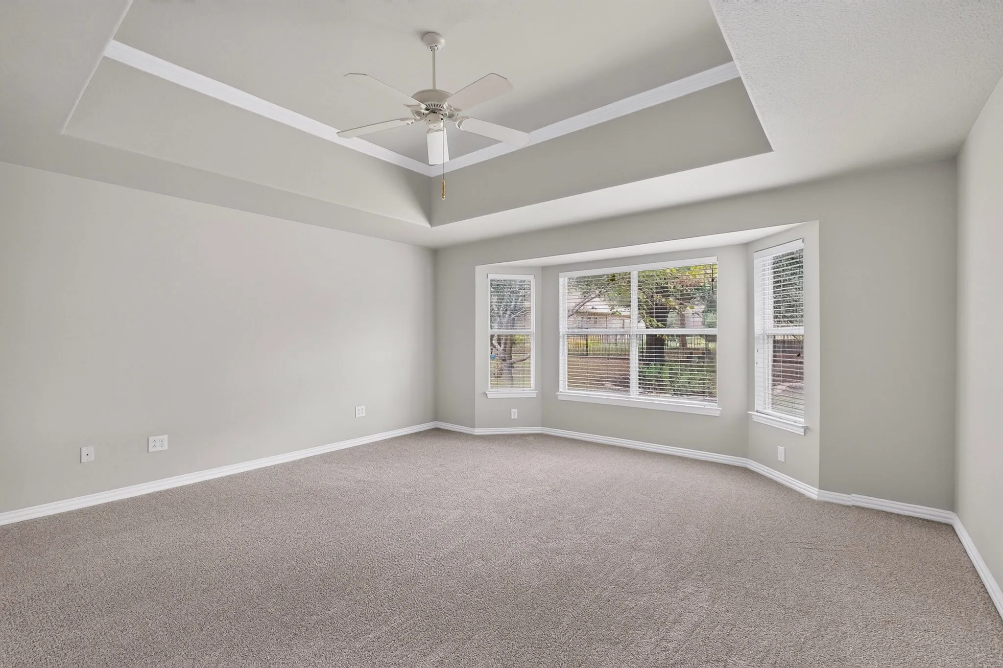 Single Family Residence For Sale in Denton County , 9704 Grandview Drive, Denton, Texas 76207, 2 Bedroom, 2 Bathroom, 2 Garage spaces, 1,844 Sqft, built in 2002, mls#21332618, Real Estate Agent in Denton, Homes For Sale in Denton county, Homes For Sale in Denton, Realtor in Denton Texas, Real Estate Brokerage Independent Realty Texas, Luminita Cordes Realtor