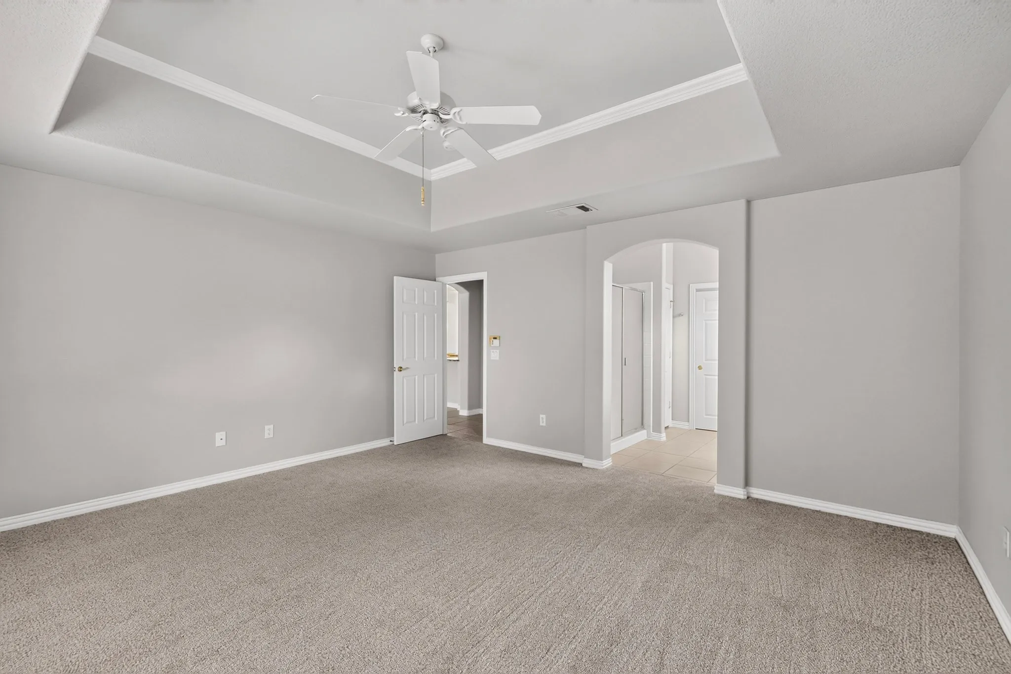 Single Family Residence For Sale in Denton County , 9704 Grandview Drive, Denton, Texas 76207, 2 Bedroom, 2 Bathroom, 2 Garage spaces, 1,844 Sqft, built in 2002, mls#21332618, Real Estate Agent in Denton, Homes For Sale in Denton county, Homes For Sale in Denton, Realtor in Denton Texas, Real Estate Brokerage Independent Realty Texas, Luminita Cordes Realtor