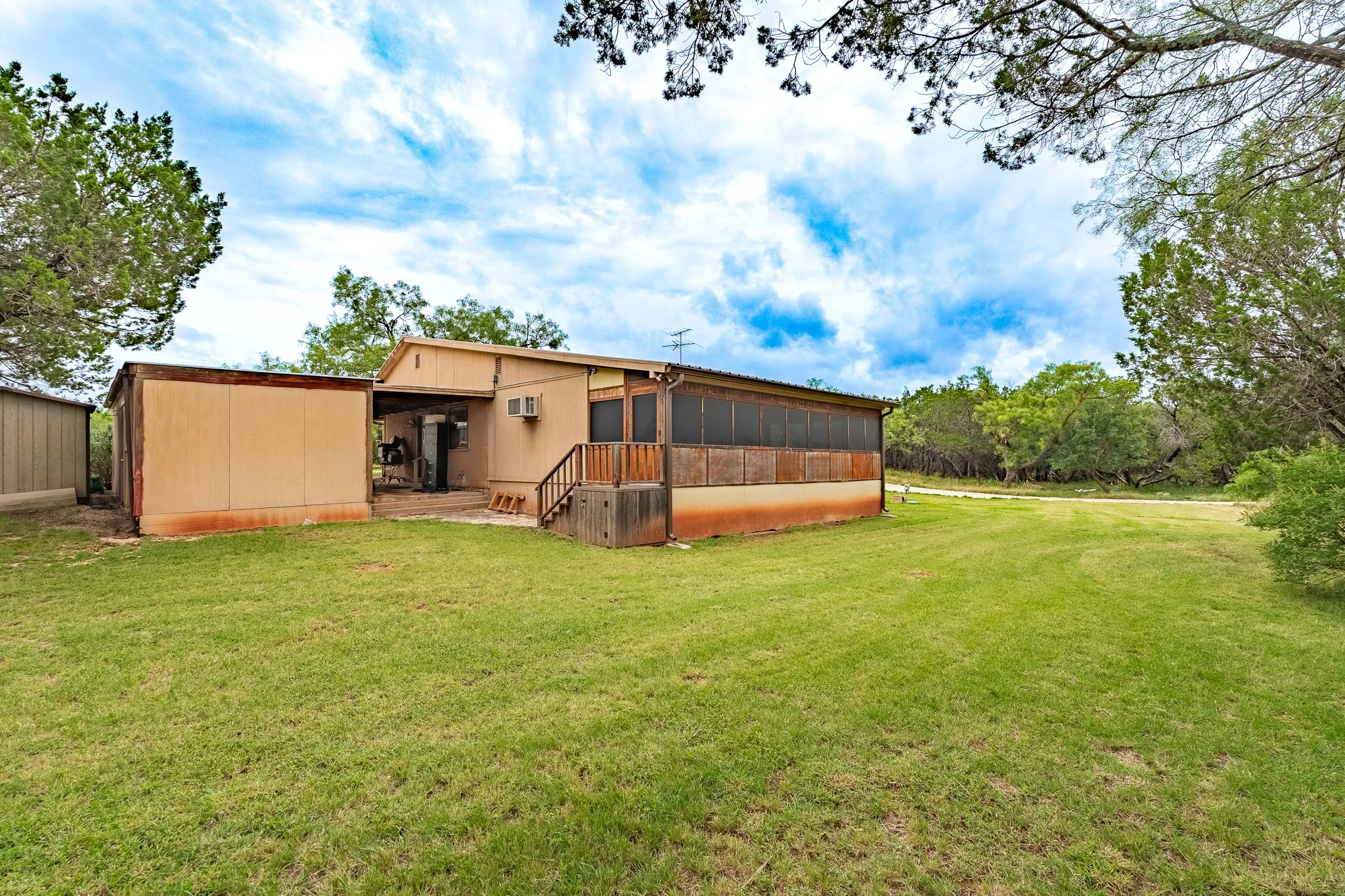 Single Family Residence For Sale in Taylor County , 141 Pennington Street B, Buffalo Gap, Texas 79508, 2 Bedroom, 2 Bathroom, Garage spaces, 1,330 Sqft, built in 1991, mls#21335556, Real Estate Agent in Buffalo Gap, Homes For Sale in Taylor county, Homes For Sale in Buffalo Gap, Realtor in Buffalo Gap Texas, Real Estate Brokerage Independent Realty Texas, Luminita Cordes Realtor