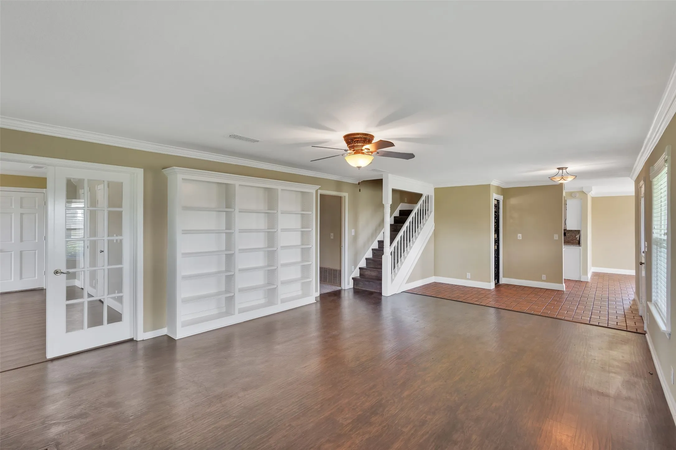 Single Family Residence For Sale in Hunt County , 11054 County Road 2464, Poetry, Texas 75160, 3 Bedroom, 3 Bathroom, 2 Garage spaces, 2,700 Sqft, built in 1985, mls#21335535, Real Estate Agent in Poetry, Homes For Sale in Hunt county, Homes For Sale in Poetry, Realtor in Poetry Texas, Real Estate Brokerage Independent Realty Texas, Luminita Cordes Realtor