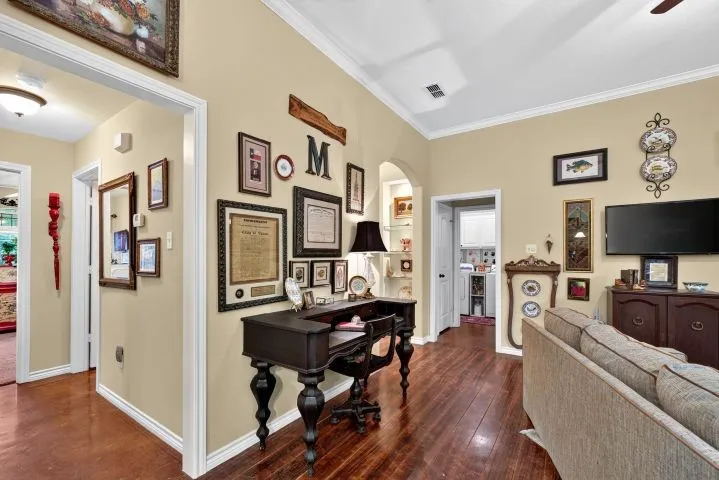 Single Family Residence For Sale in Smith County , 18706 Quiet Anchor Lane, Flint, Texas 75762, 3 Bedroom, 2 Bathroom, 2 Garage spaces, 1,669 Sqft, built in 2008, mls#21335564, Real Estate Agent in Flint, Homes For Sale in Smith county, Homes For Sale in Flint, Realtor in Flint Texas, Real Estate Brokerage Independent Realty Texas, Luminita Cordes Realtor