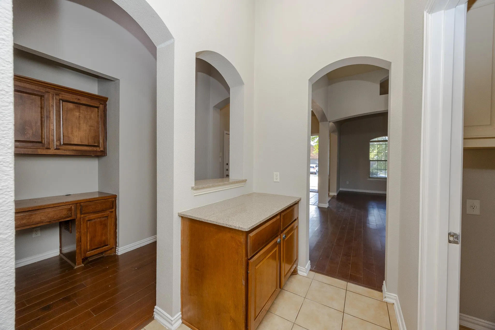 Single Family Residence For Rent in Denton County , 3132 Fox Hollow Drive, Little Elm, Texas 75068, 4 Bedroom, 2 Bathroom, 2 Garage spaces, 2,325 Sqft, built in 2003, mls#21332876, Real Estate Agent in Little Elm, Homes For Rent in Denton county, Homes For Rent in Little Elm, Realtor in Little Elm Texas, Real Estate Brokerage Independent Realty Texas, Luminita Cordes Realtor