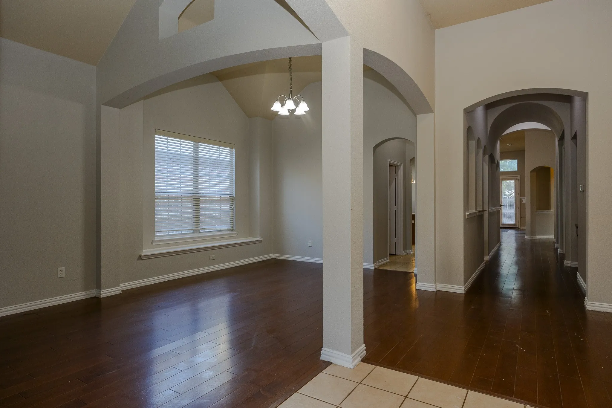Single Family Residence For Rent in Denton County , 3132 Fox Hollow Drive, Little Elm, Texas 75068, 4 Bedroom, 2 Bathroom, 2 Garage spaces, 2,325 Sqft, built in 2003, mls#21332876, Real Estate Agent in Little Elm, Homes For Rent in Denton county, Homes For Rent in Little Elm, Realtor in Little Elm Texas, Real Estate Brokerage Independent Realty Texas, Luminita Cordes Realtor