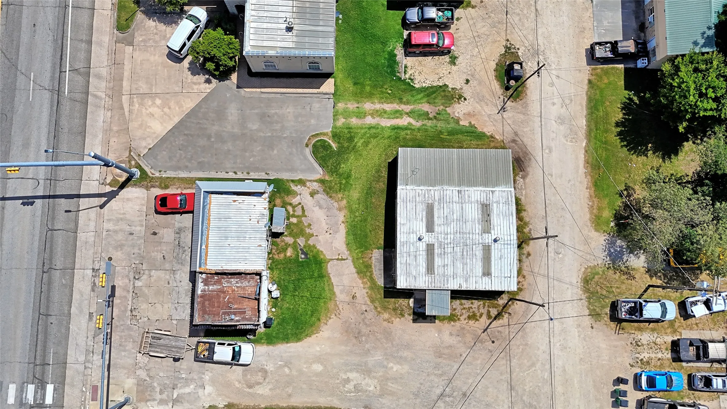 Warehouse For Sale in Montague County , 105 W Highway 82, Nocona, Texas 76255, 0, 0, Garage spaces, 0 Sqft, built in 1990, Price $90,000, mls#21335581, Real Estate Agent in Nocona, Homes For Sale in Montague county, Homes For Sale in Nocona, Realtor in Nocona Texas, Real Estate Brokerage Independent Realty Texas, Luminita Cordes Realtor