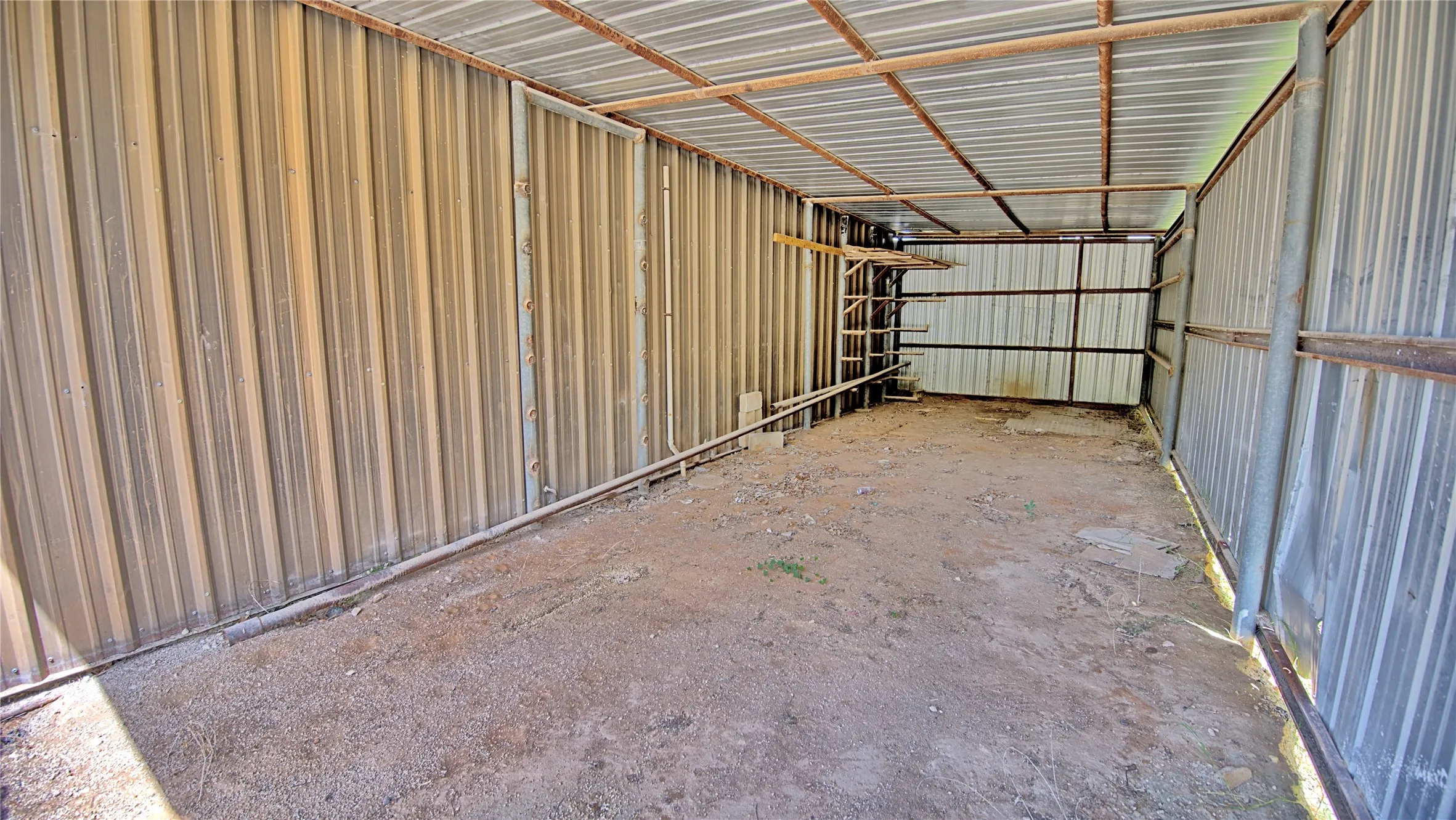 Warehouse For Sale in Montague County , 105 W Highway 82, Nocona, Texas 76255, 0, 0, Garage spaces, 0 Sqft, built in 1990, Price $90,000, mls#21335581, Real Estate Agent in Nocona, Homes For Sale in Montague county, Homes For Sale in Nocona, Realtor in Nocona Texas, Real Estate Brokerage Independent Realty Texas, Luminita Cordes Realtor