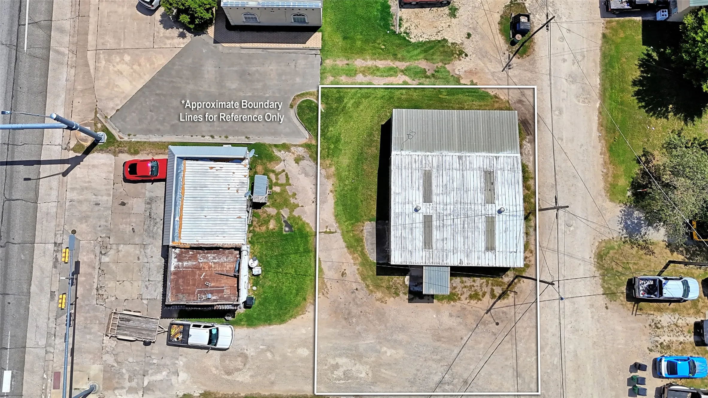 Warehouse For Sale in Montague County , 105 W Highway 82, Nocona, Texas 76255, 0, 0, Garage spaces, 0 Sqft, built in 1990, Price $90,000, mls#21335581, Real Estate Agent in Nocona, Homes For Sale in Montague county, Homes For Sale in Nocona, Realtor in Nocona Texas, Real Estate Brokerage Independent Realty Texas, Luminita Cordes Realtor