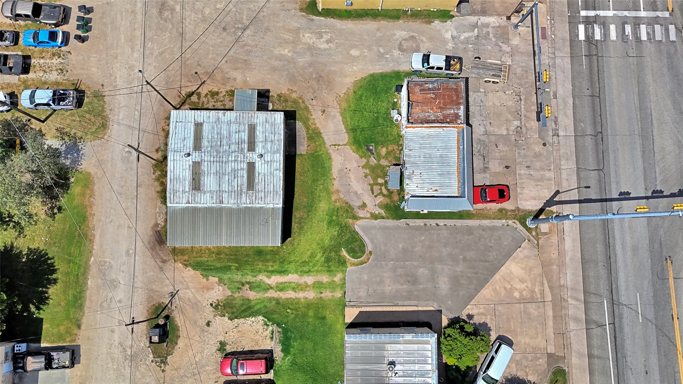 Warehouse For Sale in Montague County , 105 W Highway 82, Nocona, Texas 76255, 0, 0, Garage spaces, 0 Sqft, built in 1990, Price $90,000, mls#21335581, Real Estate Agent in Nocona, Homes For Sale in Montague county, Homes For Sale in Nocona, Realtor in Nocona Texas, Real Estate Brokerage Independent Realty Texas, Luminita Cordes Realtor
