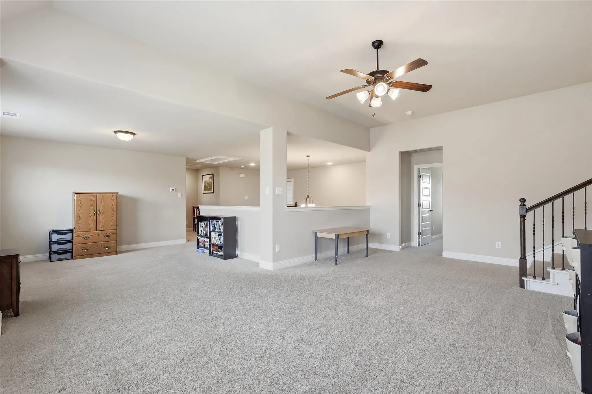 Single Family Residence For Sale in Ellis County , 212 Lillian Lane, Waxahachie, Texas 75165, 5 Bedroom, 4 Bathroom, 3 Garage spaces, 3,625 Sqft, built in 2020, mls#21335593, Real Estate Agent in Waxahachie, Homes For Sale in Ellis county, Homes For Sale in Waxahachie, Realtor in Waxahachie Texas, Real Estate Brokerage Independent Realty Texas, Luminita Cordes Realtor