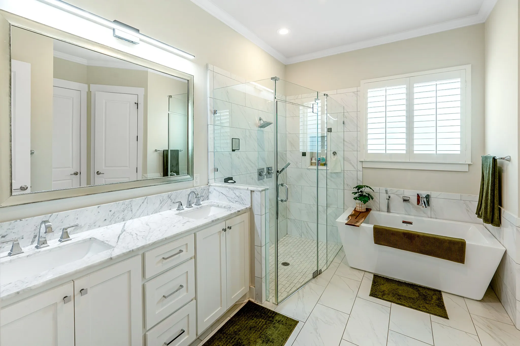 Single Family Residence For Sale in Rockwall County , 1023 Saint Thomas Court, Rockwall, Texas 75087, 4 Bedroom, 3 Bathroom, 2 Garage spaces, 2,030 Sqft, built in 2016, mls#21332571, Real Estate Agent in Rockwall, Homes For Sale in Rockwall county, Homes For Sale in Rockwall, Realtor in Rockwall Texas, Real Estate Brokerage Independent Realty Texas, Luminita Cordes Realtor