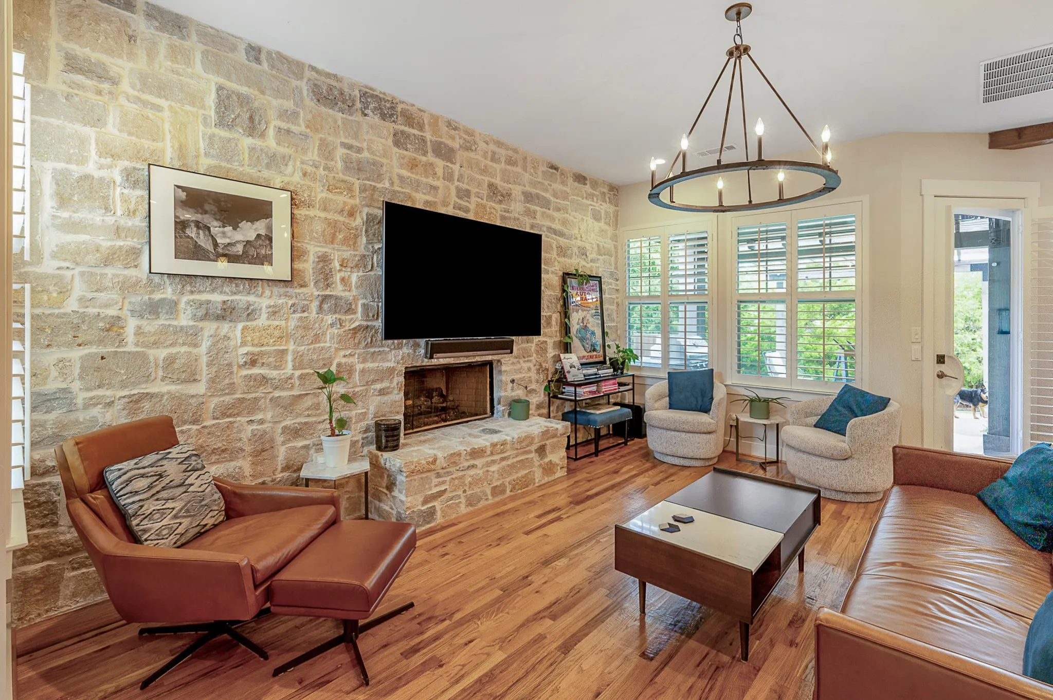 Single Family Residence For Sale in Rockwall County , 1023 Saint Thomas Court, Rockwall, Texas 75087, 4 Bedroom, 3 Bathroom, 2 Garage spaces, 2,030 Sqft, built in 2016, mls#21332571, Real Estate Agent in Rockwall, Homes For Sale in Rockwall county, Homes For Sale in Rockwall, Realtor in Rockwall Texas, Real Estate Brokerage Independent Realty Texas, Luminita Cordes Realtor