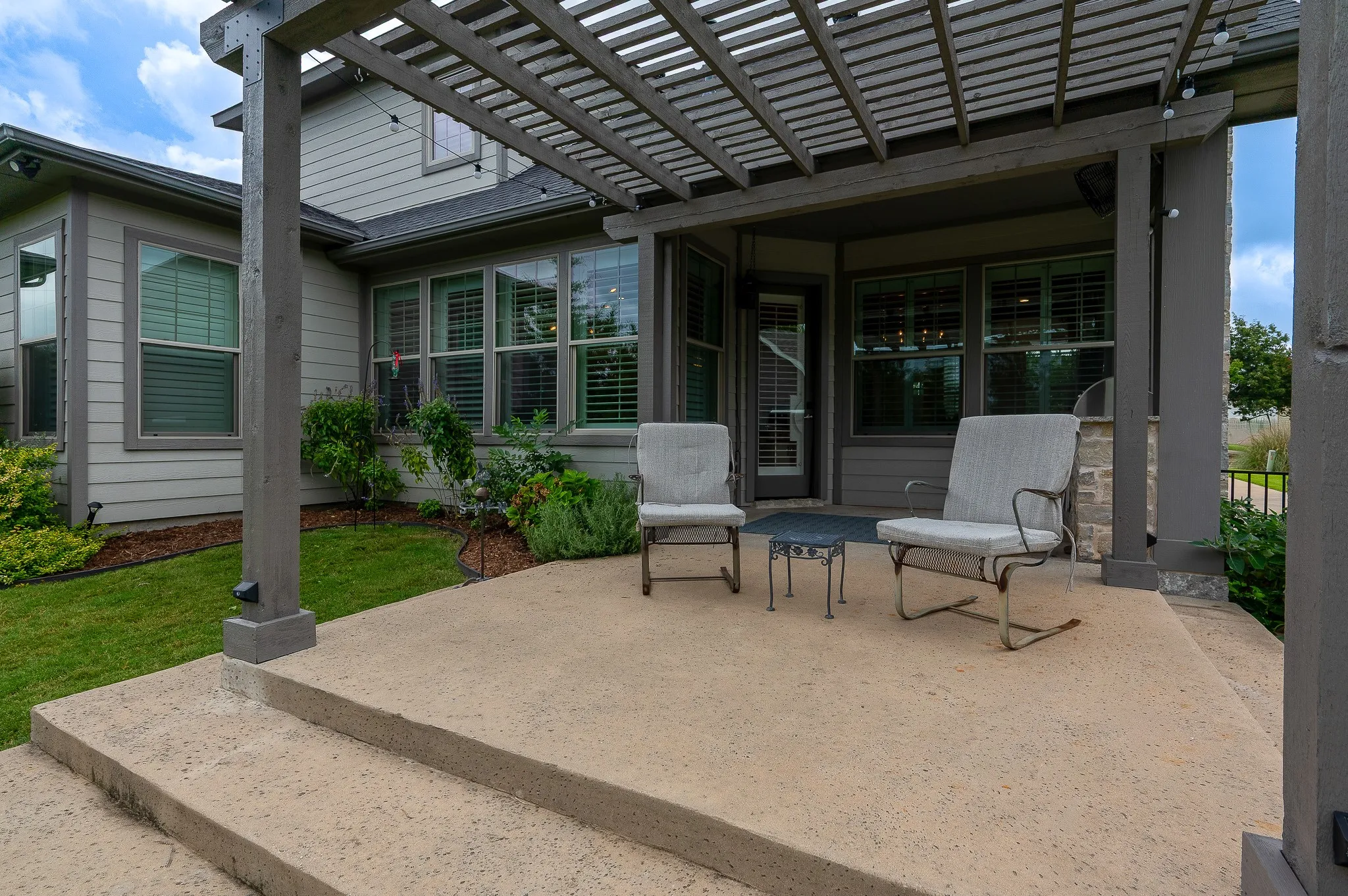 Single Family Residence For Sale in Rockwall County , 1023 Saint Thomas Court, Rockwall, Texas 75087, 4 Bedroom, 3 Bathroom, 2 Garage spaces, 2,030 Sqft, built in 2016, mls#21332571, Real Estate Agent in Rockwall, Homes For Sale in Rockwall county, Homes For Sale in Rockwall, Realtor in Rockwall Texas, Real Estate Brokerage Independent Realty Texas, Luminita Cordes Realtor