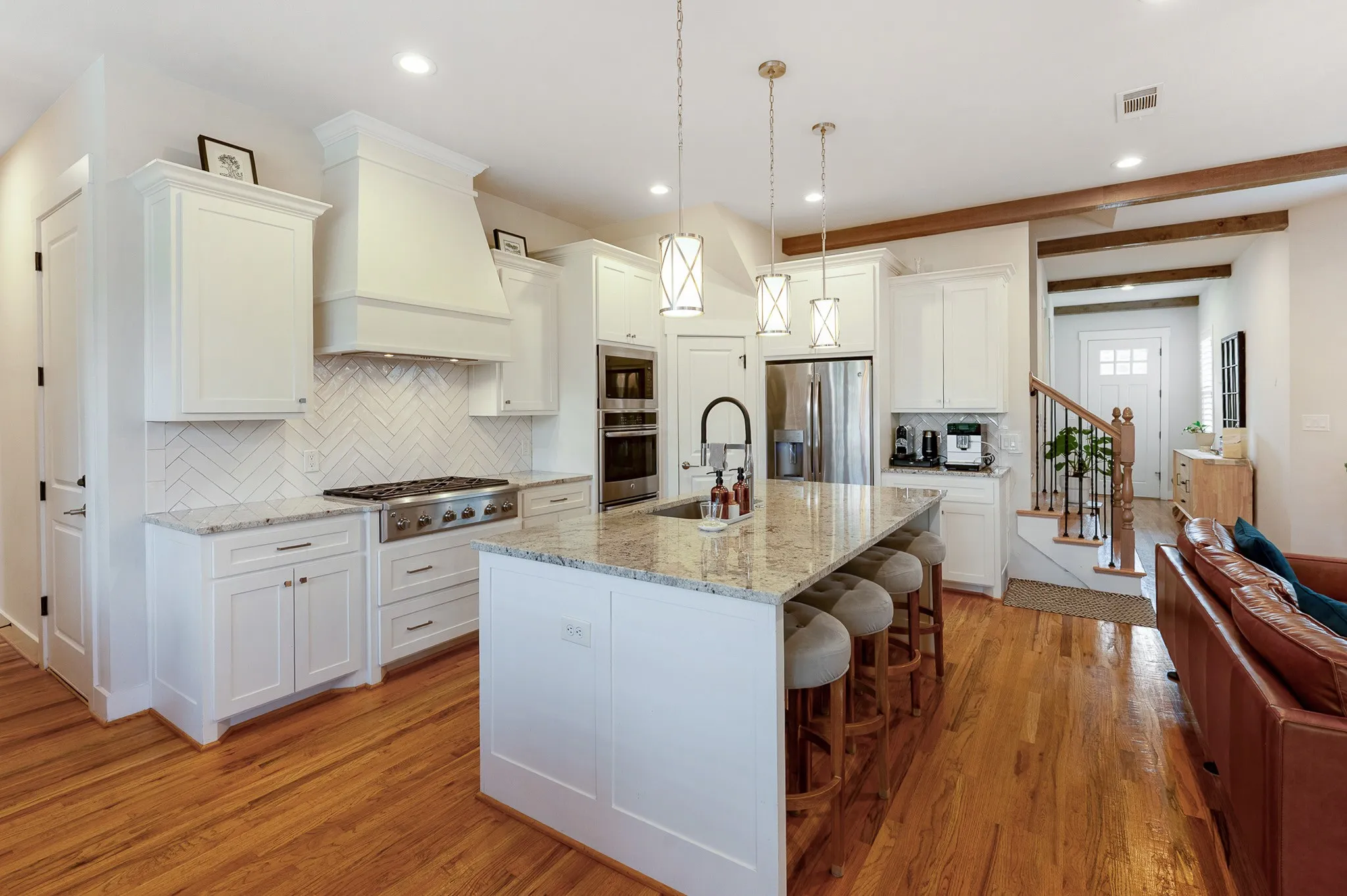 Single Family Residence For Sale in Rockwall County , 1023 Saint Thomas Court, Rockwall, Texas 75087, 4 Bedroom, 3 Bathroom, 2 Garage spaces, 2,030 Sqft, built in 2016, mls#21332571, Real Estate Agent in Rockwall, Homes For Sale in Rockwall county, Homes For Sale in Rockwall, Realtor in Rockwall Texas, Real Estate Brokerage Independent Realty Texas, Luminita Cordes Realtor