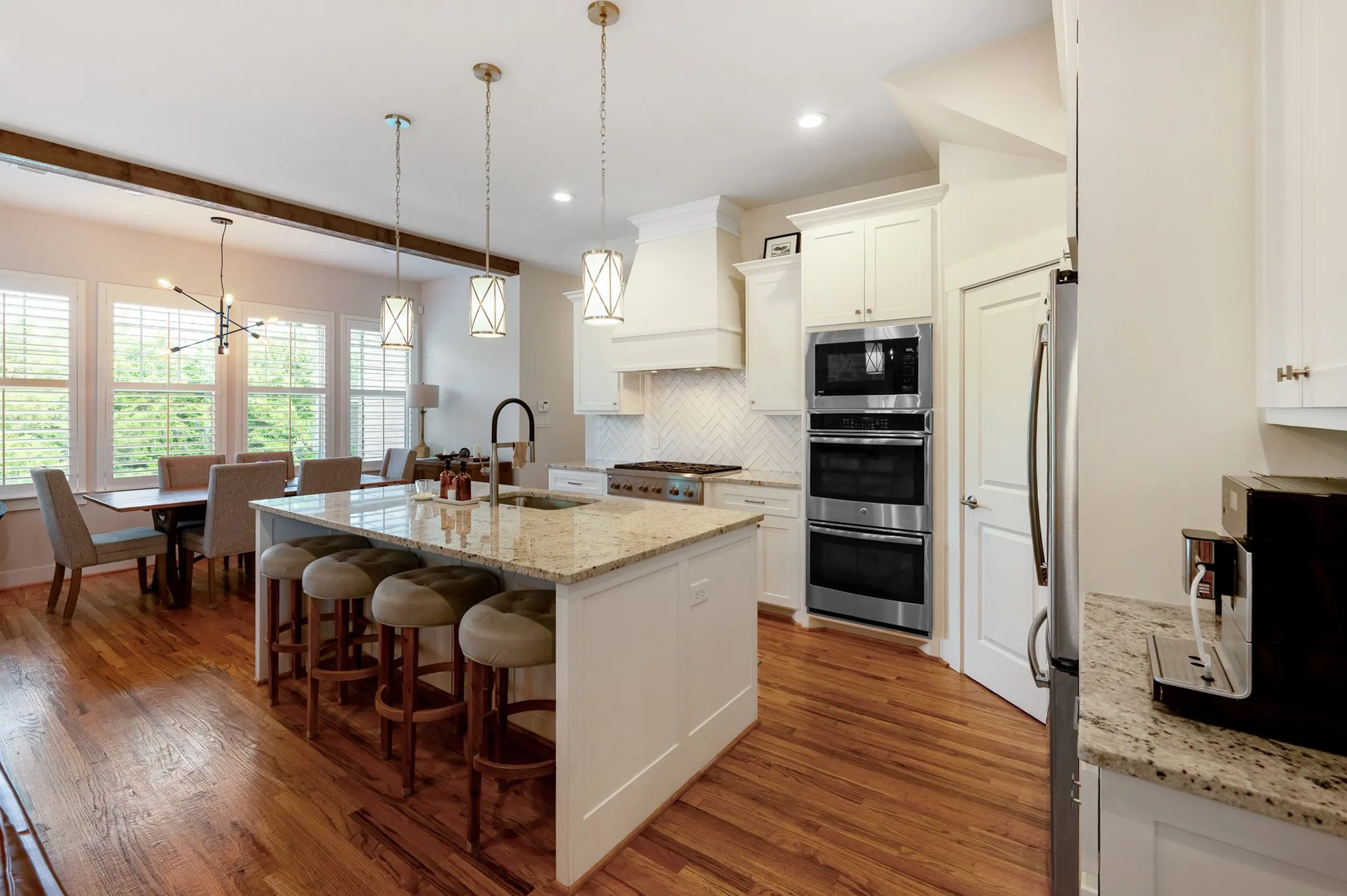 Single Family Residence For Sale in Rockwall County , 1023 Saint Thomas Court, Rockwall, Texas 75087, 4 Bedroom, 3 Bathroom, 2 Garage spaces, 2,030 Sqft, built in 2016, mls#21332571, Real Estate Agent in Rockwall, Homes For Sale in Rockwall county, Homes For Sale in Rockwall, Realtor in Rockwall Texas, Real Estate Brokerage Independent Realty Texas, Luminita Cordes Realtor