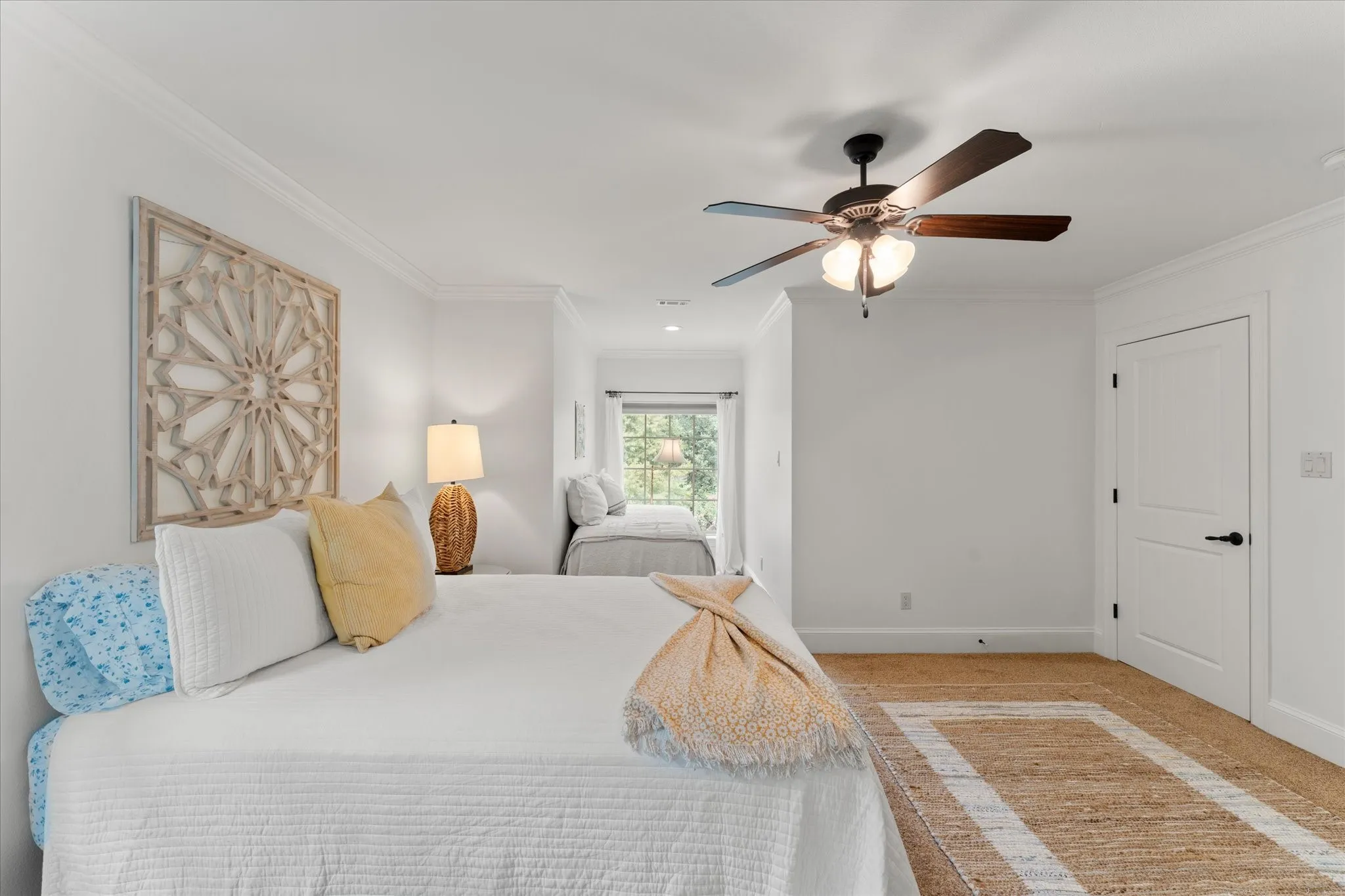 Single Family Residence For Sale in Wood County , 940 Private Road 5980, Yantis, Texas 75497, 4 Bedroom, 4 Bathroom, 3 Garage spaces, 3,975 Sqft, built in 2012, Price $1,190,000, mls#21335595, Real Estate Agent in Yantis, Homes For Sale in Wood county, Homes For Sale in Yantis, Realtor in Yantis Texas, Real Estate Brokerage Independent Realty Texas, Luminita Cordes Realtor