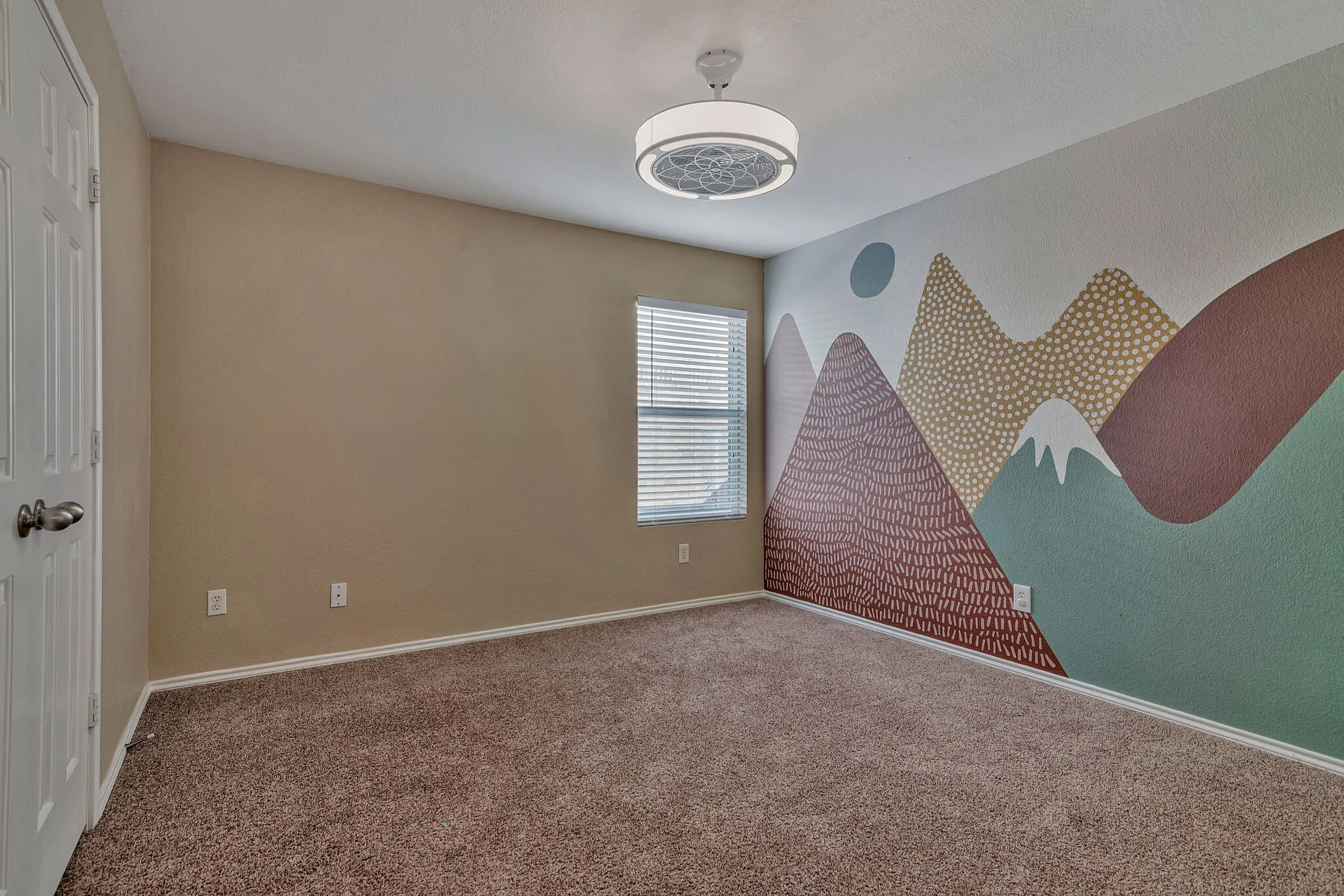 Single Family Residence For Rent in Denton County , 1817 Kittredge Way, Fort Worth, Texas 76247, 3 Bedroom, 2 Bathroom, 2 Garage spaces, 1,647 Sqft, built in 2006, mls#21335607, Real Estate Agent in Fort Worth, Homes For Rent in Denton county, Homes For Rent in Fort Worth, Realtor in Fort Worth Texas, Real Estate Brokerage Independent Realty Texas, Luminita Cordes Realtor