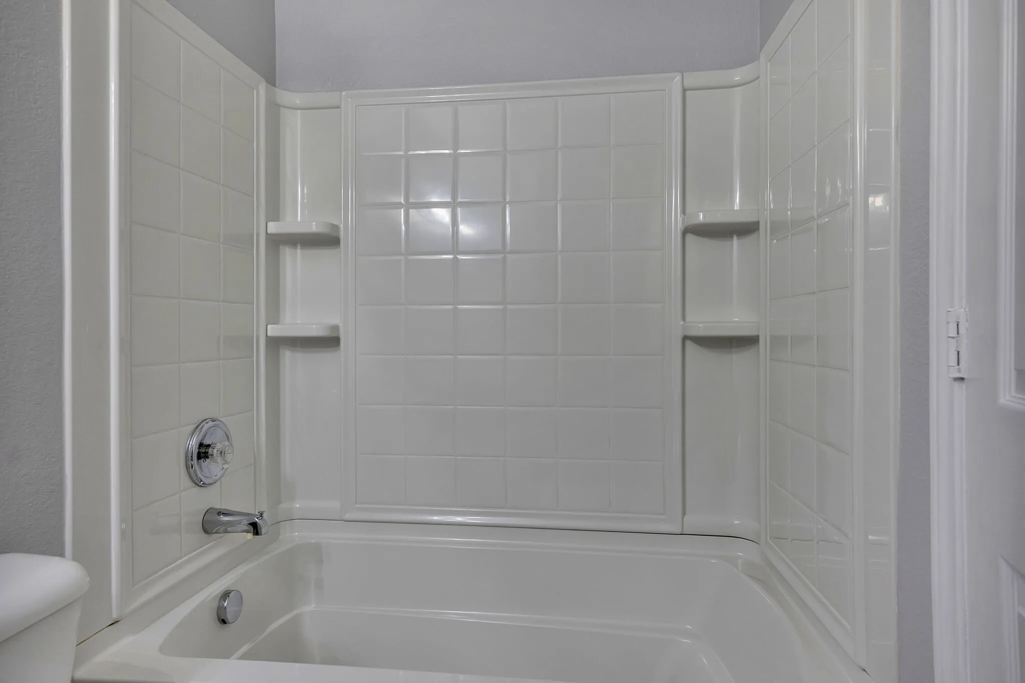 Single Family Residence For Rent in Denton County , 1817 Kittredge Way, Fort Worth, Texas 76247, 3 Bedroom, 2 Bathroom, 2 Garage spaces, 1,647 Sqft, built in 2006, mls#21335607, Real Estate Agent in Fort Worth, Homes For Rent in Denton county, Homes For Rent in Fort Worth, Realtor in Fort Worth Texas, Real Estate Brokerage Independent Realty Texas, Luminita Cordes Realtor