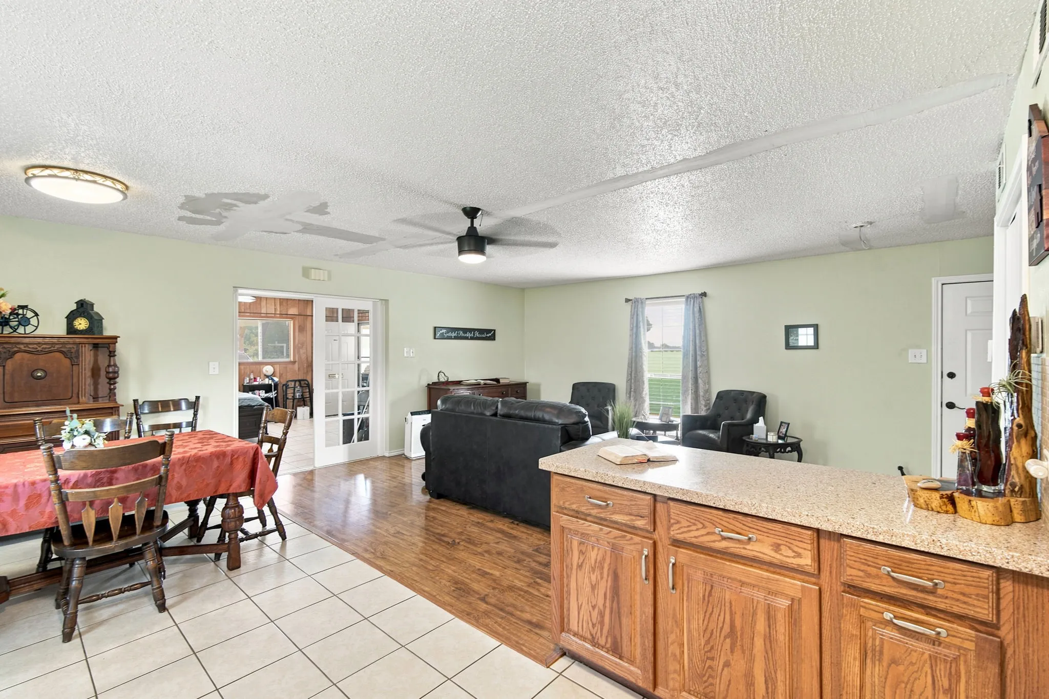 Single Family Residence For Sale in Navarro County , 1255 Fm 667, Purdon, Texas 76679, 2 Bedroom, 2 Bathroom, Garage spaces, 1,200 Sqft, built in 1985, mls#21335609, Real Estate Agent in Purdon, Homes For Sale in Navarro county, Homes For Sale in Purdon, Realtor in Purdon Texas, Real Estate Brokerage Independent Realty Texas, Luminita Cordes Realtor