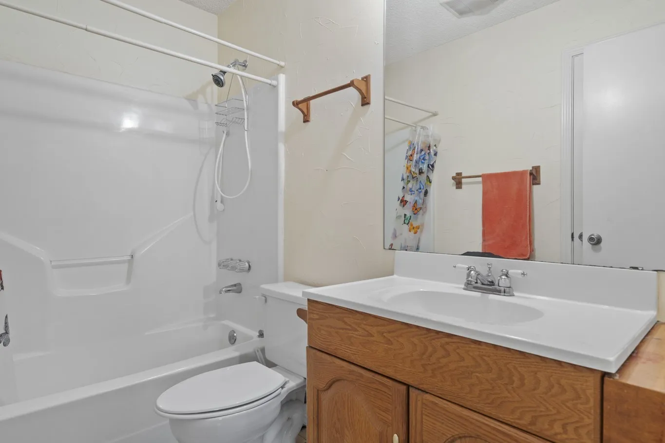 shower/tub combo