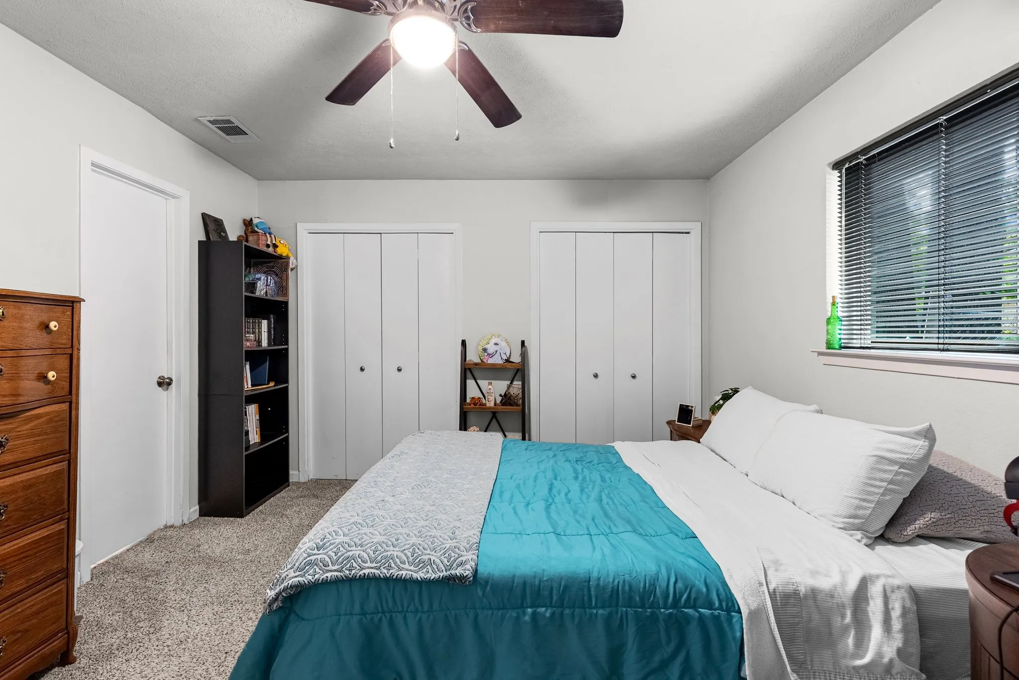 Single Family Residence For Sale in Hunt County , 3007 Tanglewood Drive, Commerce, Texas 75428, 3 Bedroom, 2 Bathroom, Garage spaces, 1,920 Sqft, built in 1967, mls#21292919, Real Estate Agent in Commerce, Homes For Sale in Hunt county, Homes For Sale in Commerce, Realtor in Commerce Texas, Real Estate Brokerage Independent Realty Texas, Luminita Cordes Realtor