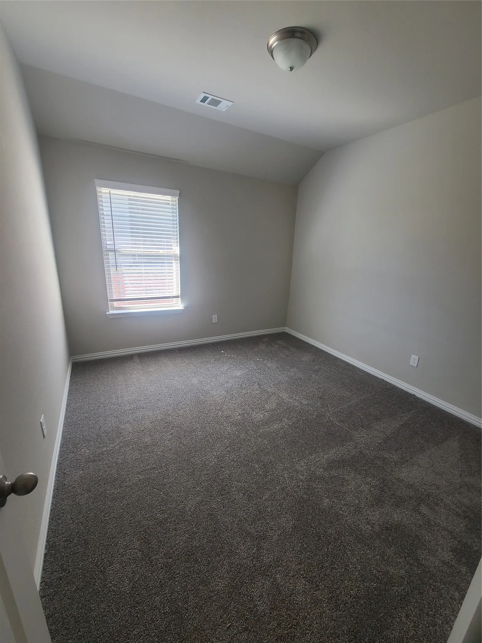 Single Family Residence For Sale in Denton County , 321 Ranch Road, Justin, Texas 76247, 3 Bedroom, 2 Bathroom, 2 Garage spaces, 1,896 Sqft, built in 2022, mls#21335636, Real Estate Agent in Justin, Homes For Sale in Denton county, Homes For Sale in Justin, Realtor in Justin Texas, Real Estate Brokerage Independent Realty Texas, Luminita Cordes Realtor
