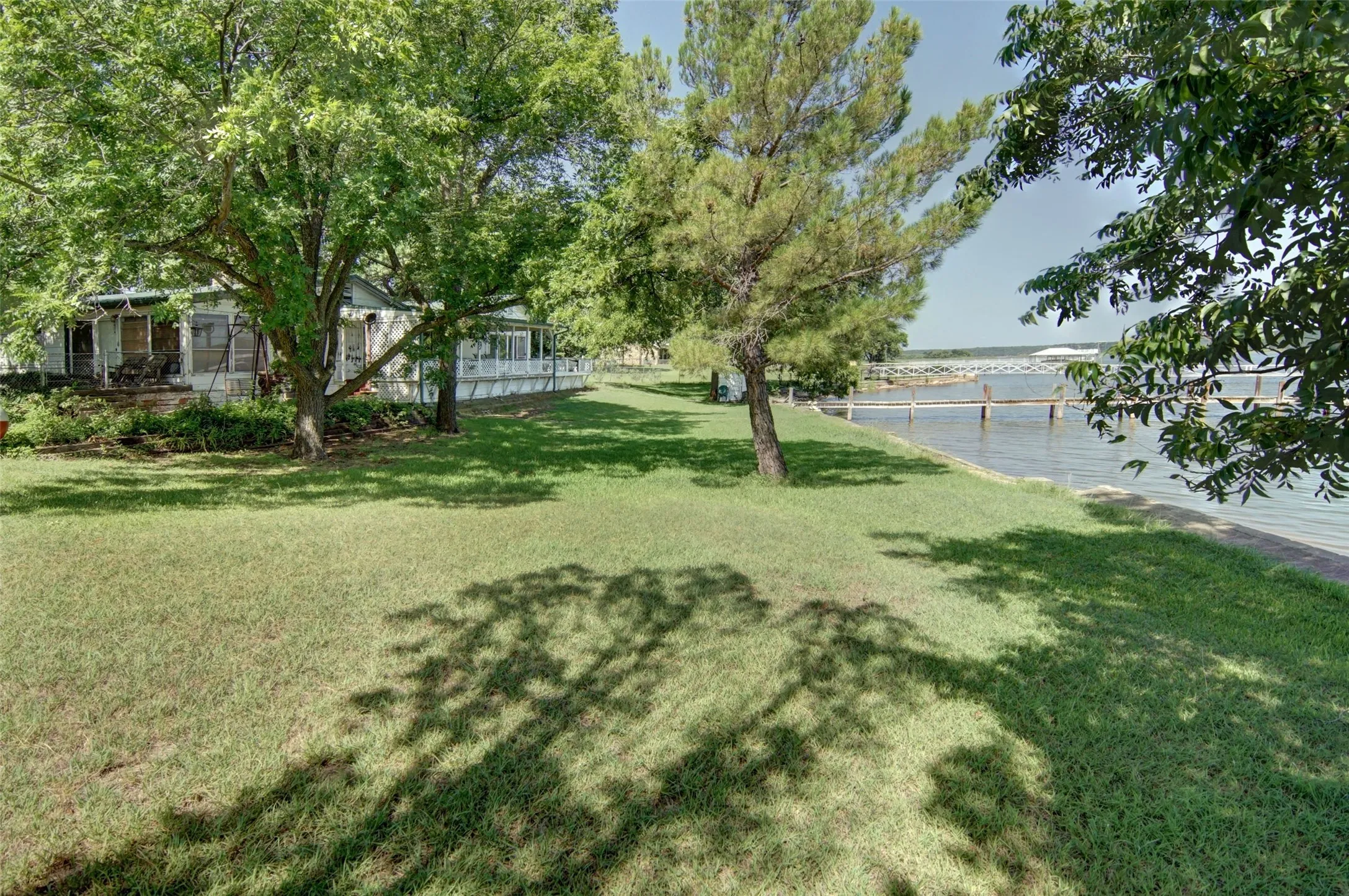 Single Family Residence For Sale in Palo Pinto County , 151 Rock Creek Loop, Possum Kingdom Lake, Texas 76449, 5 Bedroom, 4 Bathroom, Garage spaces, 2,913 Sqft, built in 1940, mls#21335653, Real Estate Agent in Possum Kingdom Lake, Homes For Sale in Palo Pinto county, Homes For Sale in Possum Kingdom Lake, Realtor in Possum Kingdom Lake Texas, Real Estate Brokerage Independent Realty Texas, Luminita Cordes Realtor