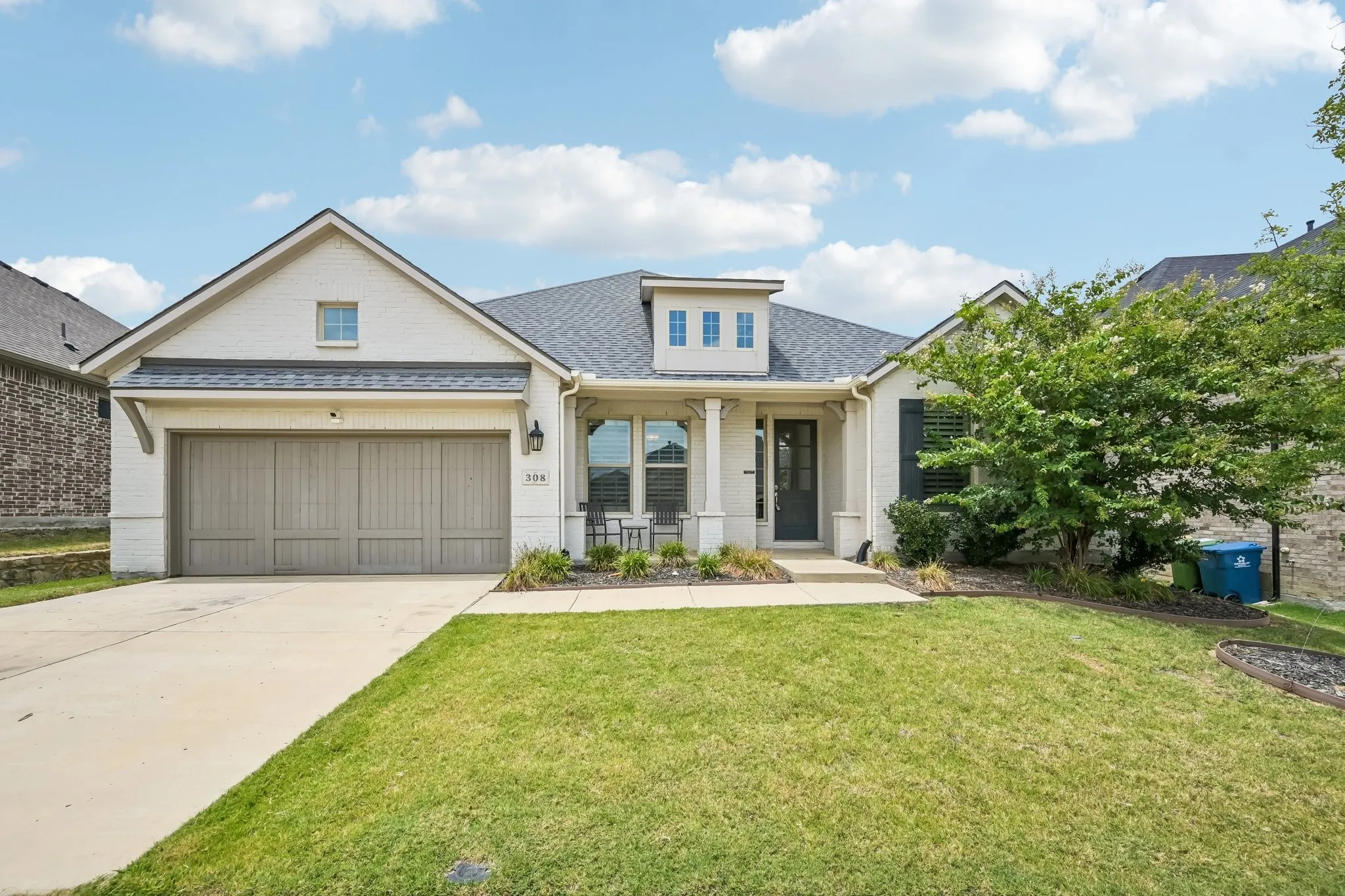 Single Family Residence For Sale in Denton County , 308 Magnolia Street, Oak Point, Texas 75068, 4 Bedroom, 3 Bathroom, 3 Garage spaces, 3,089 Sqft, built in 2021, Price $610,000, mls#21335504, Real Estate Agent in Oak Point, Homes For Sale in Denton county, Homes For Sale in Oak Point, Realtor in Oak Point Texas, Real Estate Brokerage Independent Realty Texas, Luminita Cordes Realtor